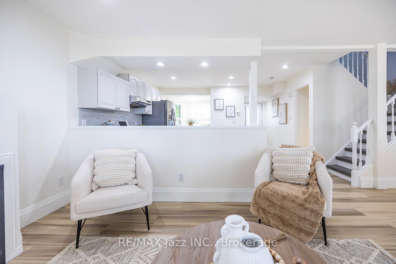 Photo 23 of 1236 Bayview Street, Pickering, Bay Ridges — HOMEH