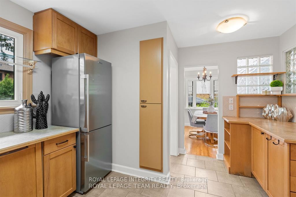 Photo 8 of 80 St Claire Avenue, Ottawa, Meadowlands/St. Claire Gardens — HOMEH