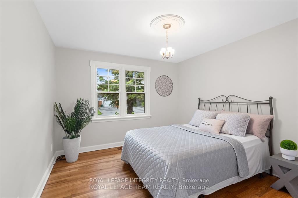 Photo 11 of 80 St Claire Avenue, Ottawa, Meadowlands/St. Claire Gardens — HOMEH