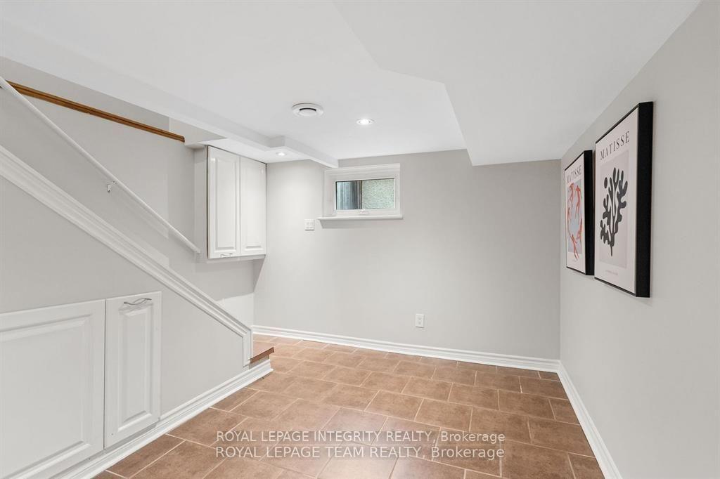 Photo 14 of 80 St Claire Avenue, Ottawa, Meadowlands/St. Claire Gardens — HOMEH