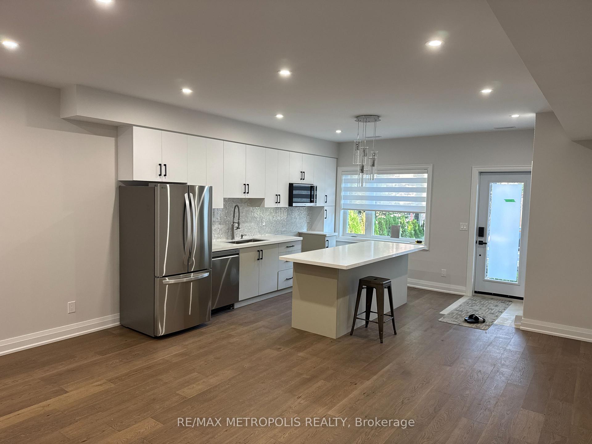 Photo 3 of 94 Saint Clarens Avenue, Toronto, Little Portugal — HOMEH