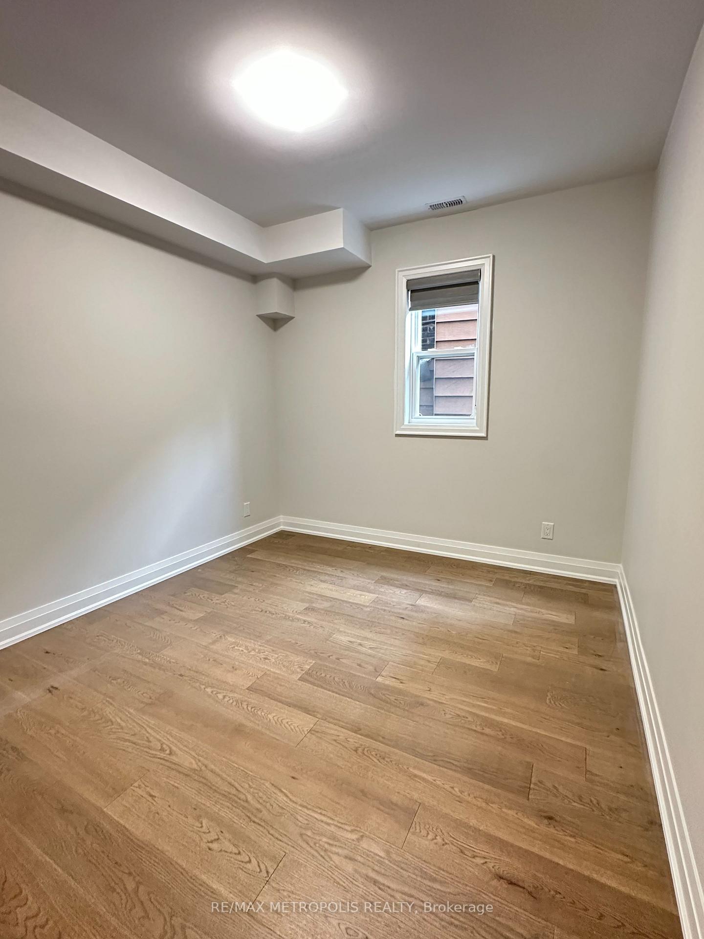 Photo 5 of 94 Saint Clarens Avenue, Toronto, Little Portugal — HOMEH