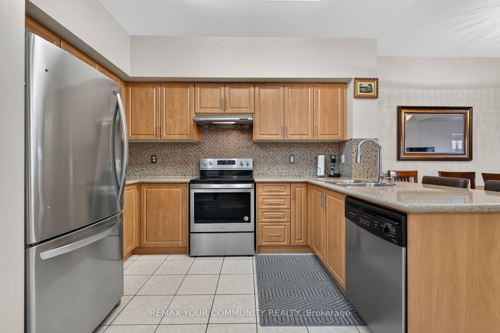 Photo 7 of Unit 103, 9973 Keele Street, Vaughan, Maple — HOMEH