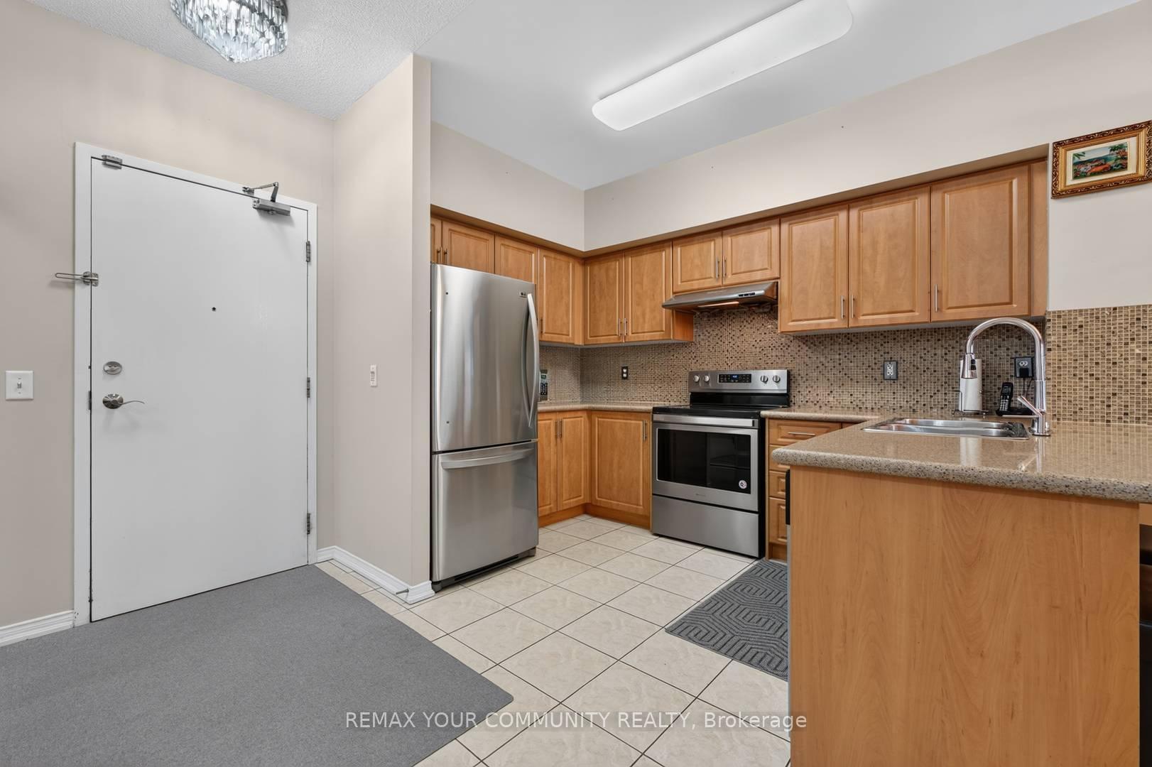 Photo 11 of Unit 103, 9973 Keele Street, Vaughan, Maple — HOMEH