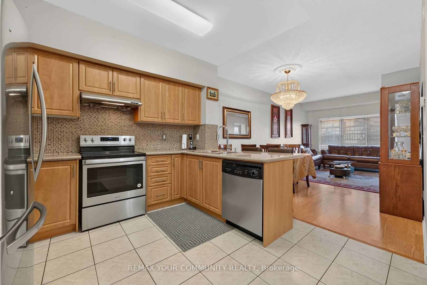 Photo 14 of Unit 103, 9973 Keele Street, Vaughan, Maple — HOMEH