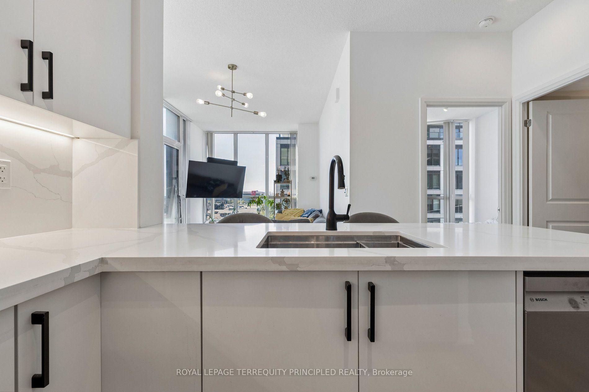 Photo 5 of Unit 504, 1185 The Queensway Boulevard, Etobicoke, Islington-City Centre West — HOMEH