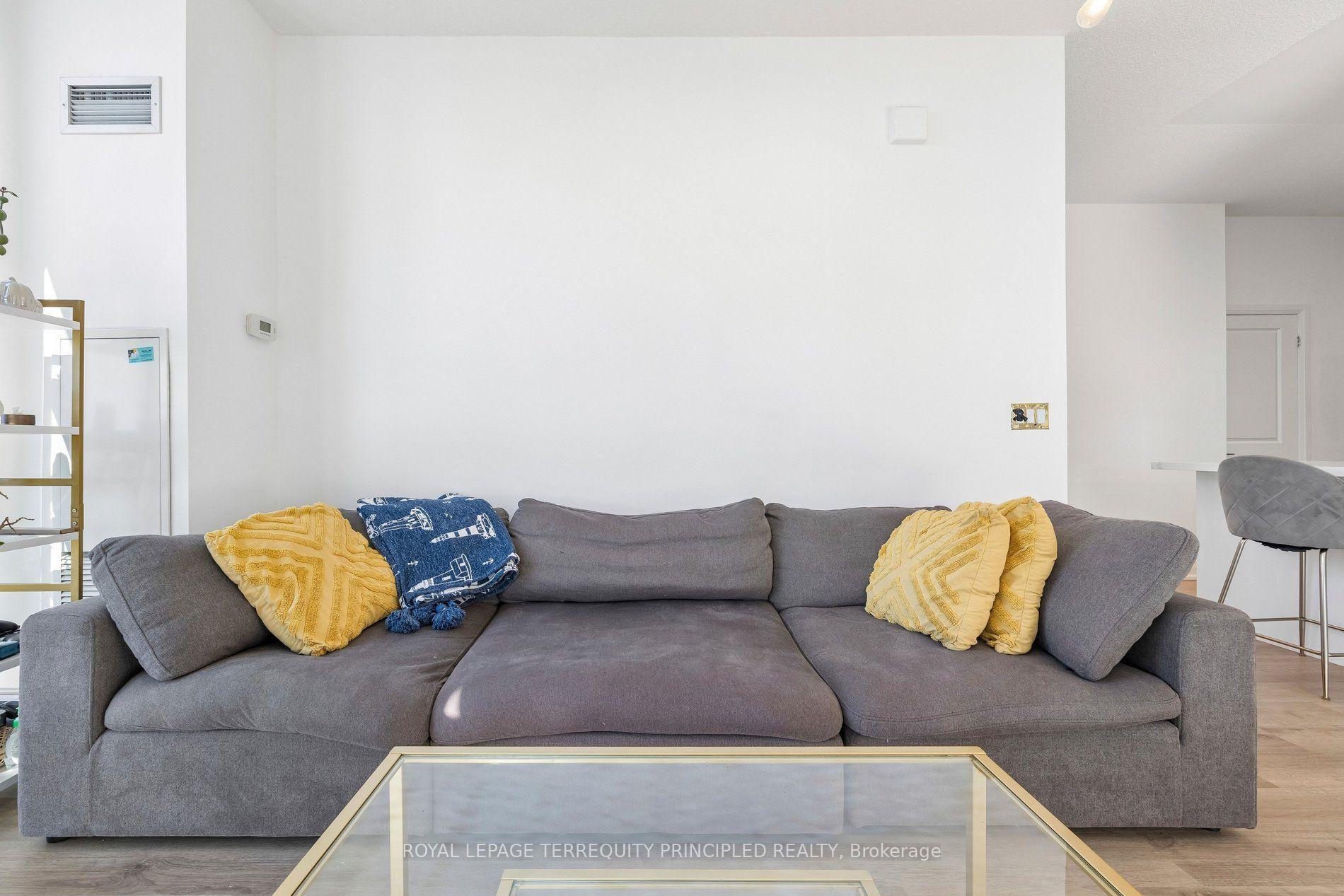 Photo 13 of Unit 504, 1185 The Queensway Boulevard, Etobicoke, Islington-City Centre West — HOMEH