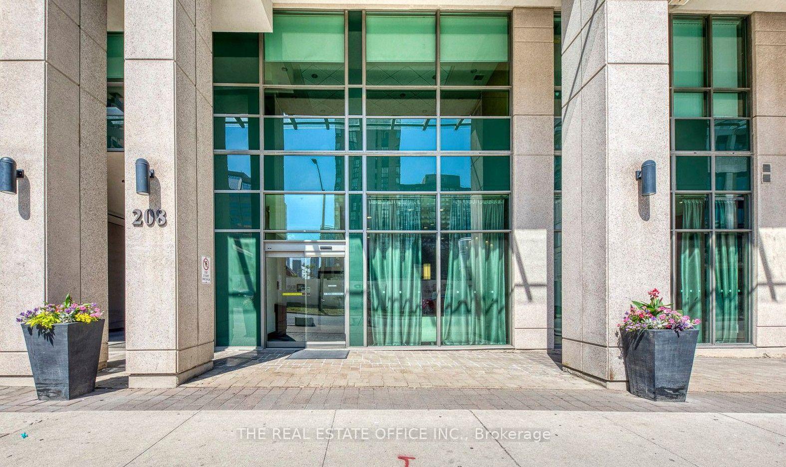 Photo 2 of Unit 1502, 208 Enfield Place, Mississauga, City Centre — HOMEH