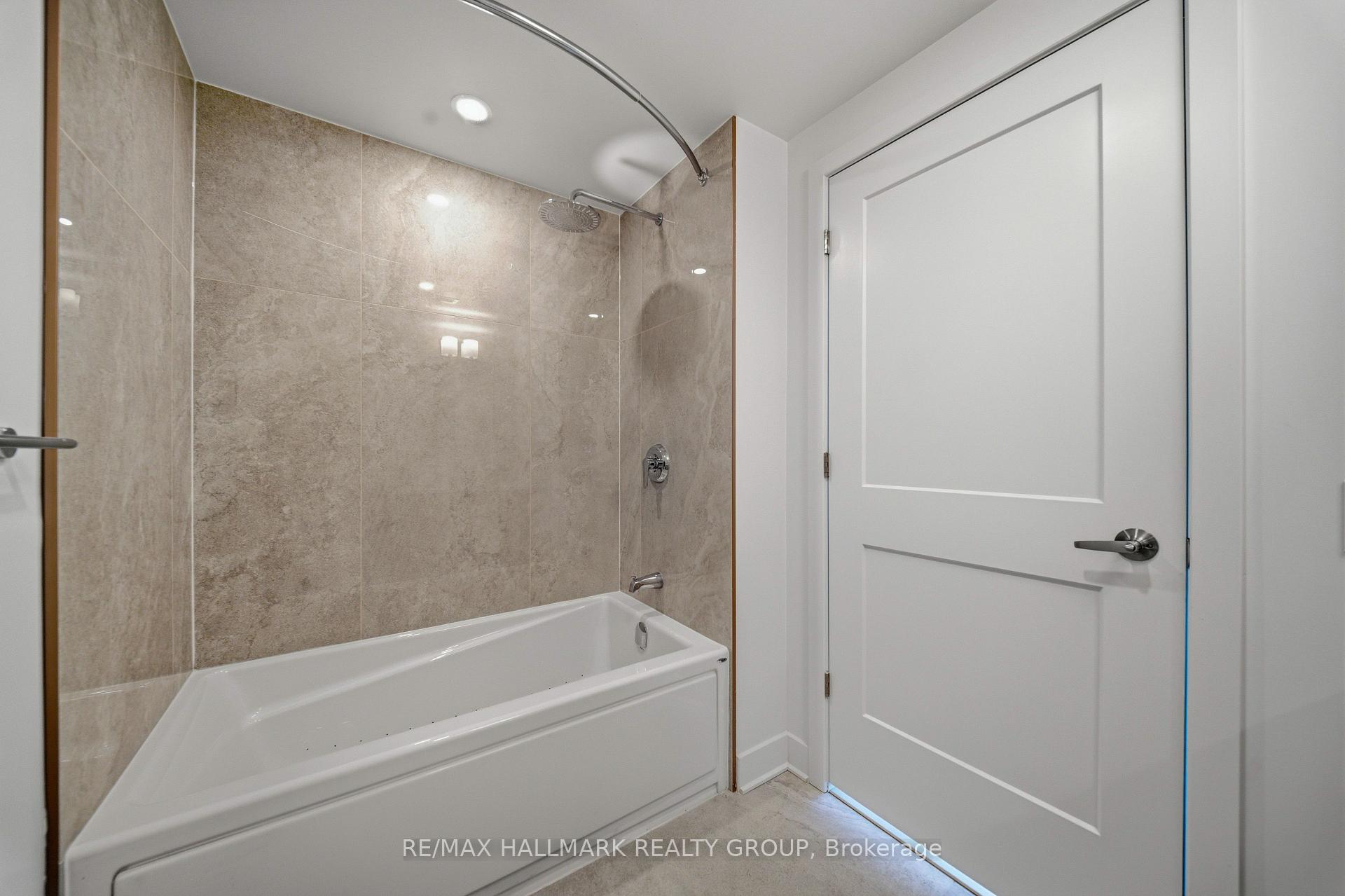 Photo 18 of Unit 2503, 180 George Street, Ottawa, Lower Town/Byward Market — HOMEH