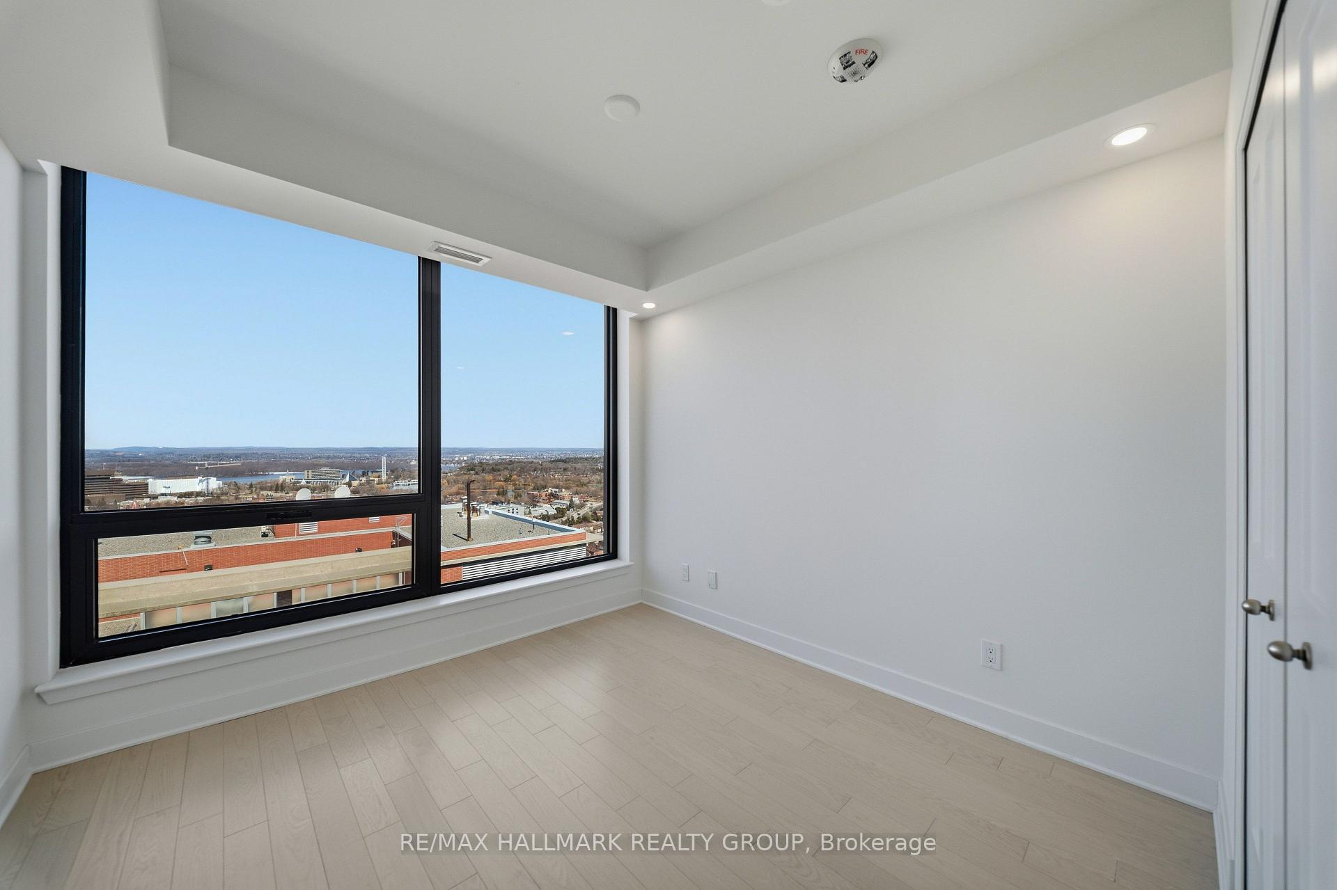 Photo 19 of Unit 2503, 180 George Street, Ottawa, Lower Town/Byward Market — HOMEH
