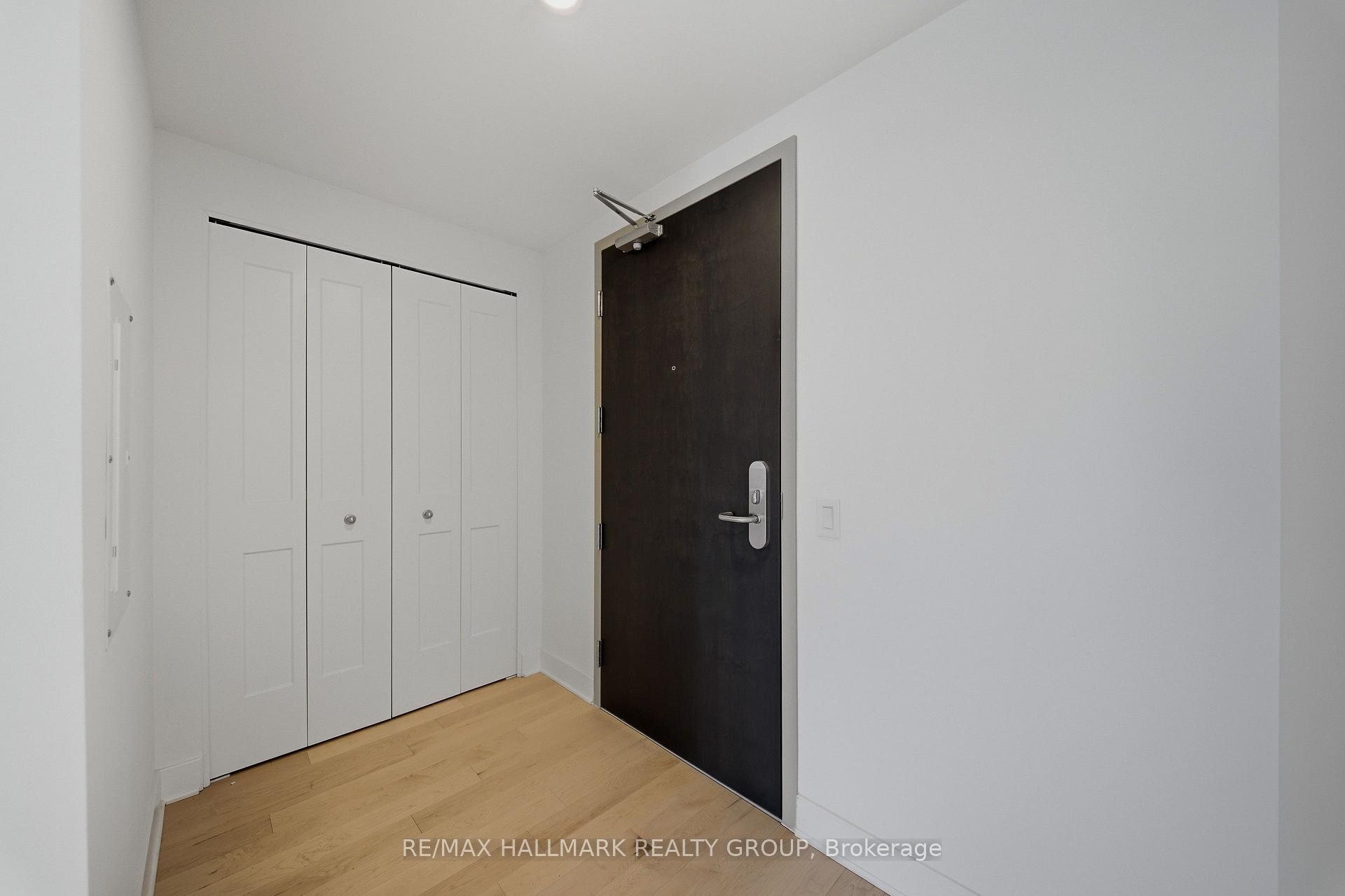 Photo 5 of Unit 2202, 180 George Street, Ottawa, Lower Town/Byward Market — HOMEH