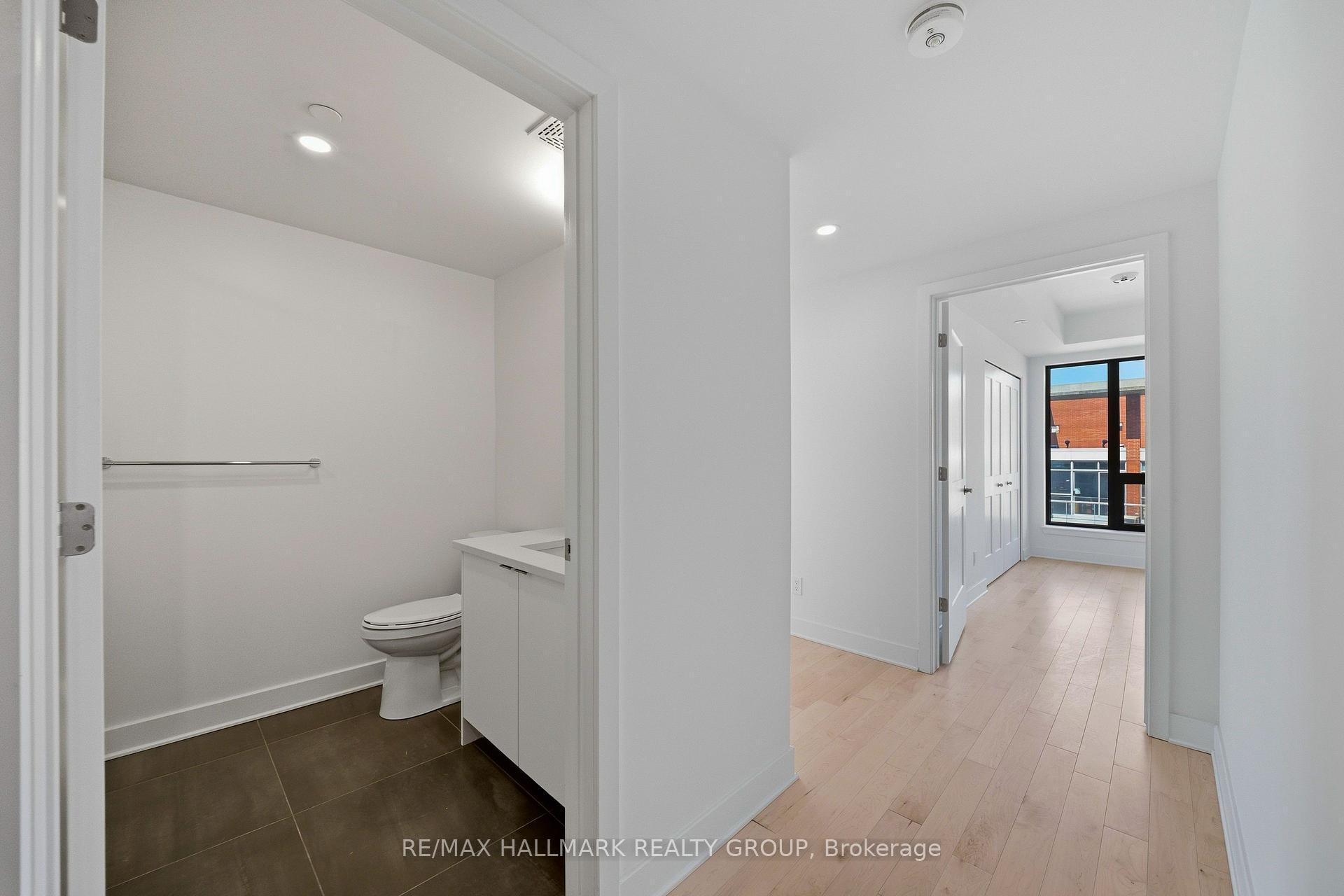 Photo 32 of Unit 2202, 180 George Street, Ottawa, Lower Town/Byward Market — HOMEH