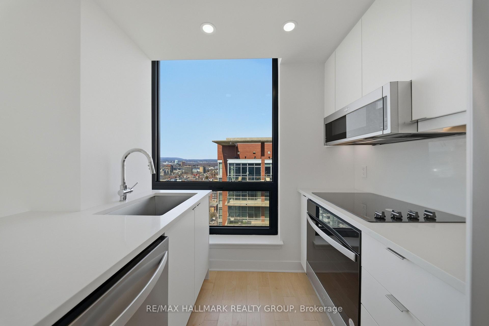 Photo 45 of Unit 2202, 180 George Street, Ottawa, Lower Town/Byward Market — HOMEH