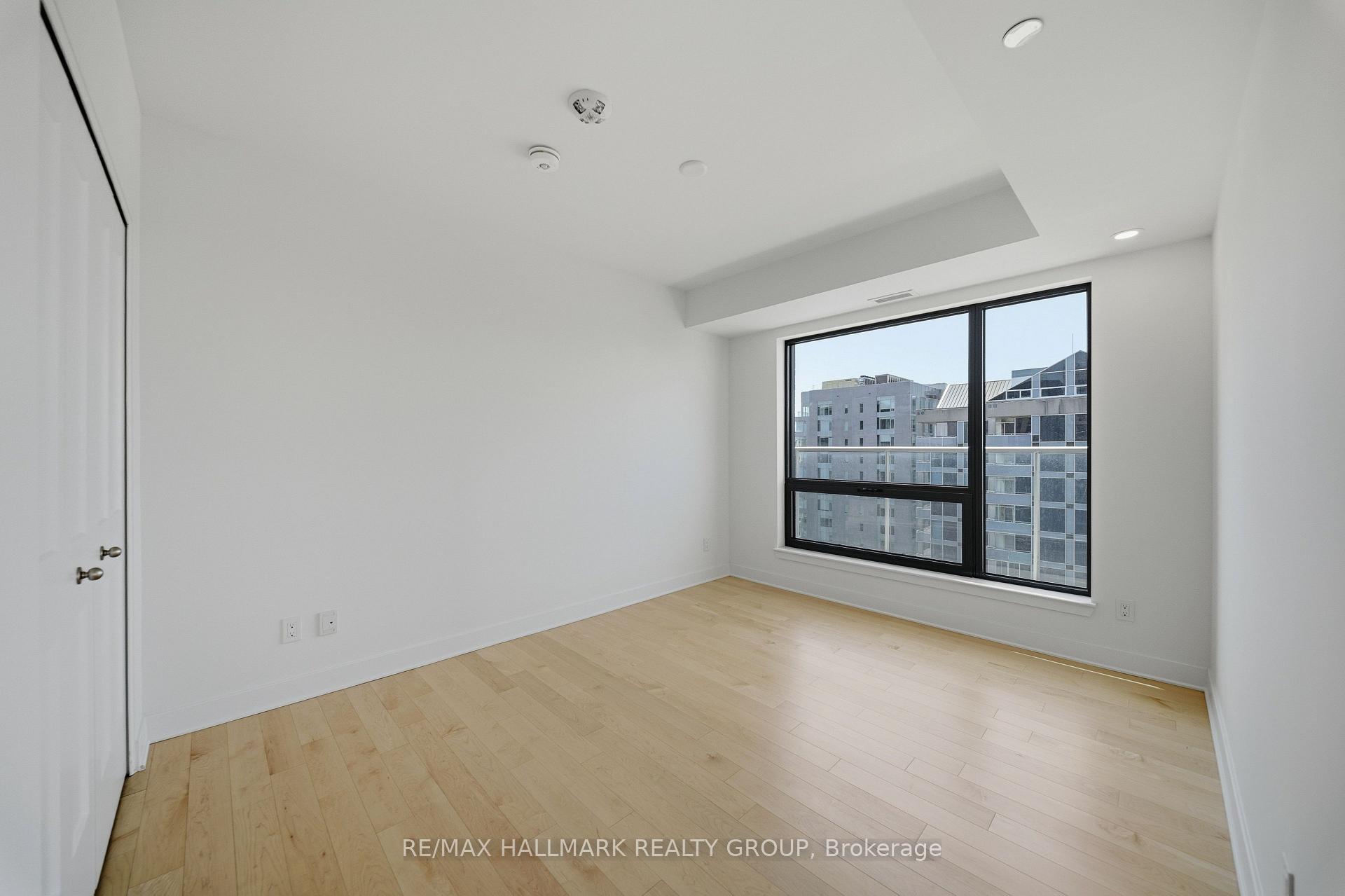 Photo 52 of Unit 2202, 180 George Street, Ottawa, Lower Town/Byward Market — HOMEH