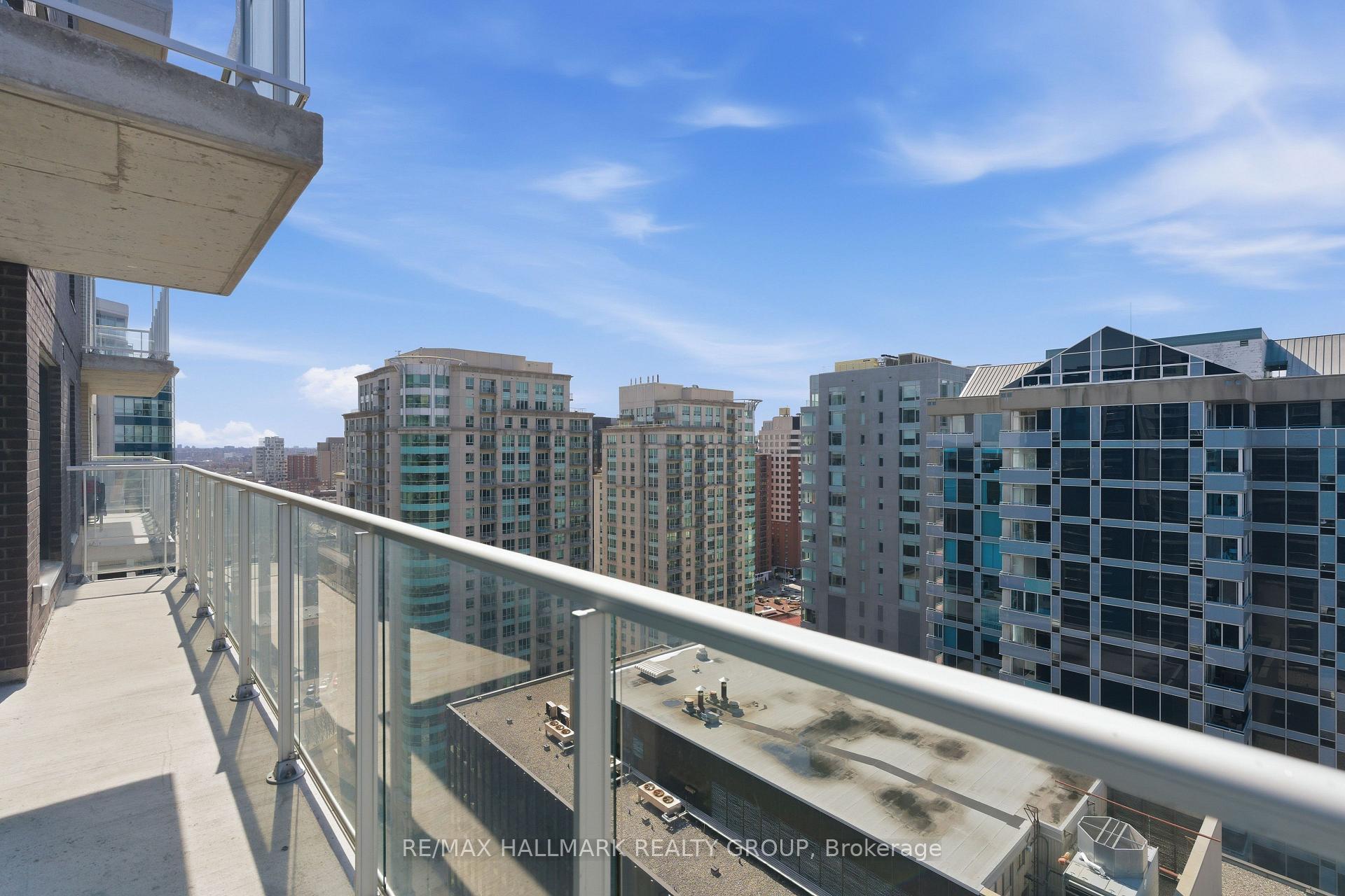 Photo 26 of Unit 2202, 180 George Street, Ottawa, Lower Town/Byward Market — HOMEH