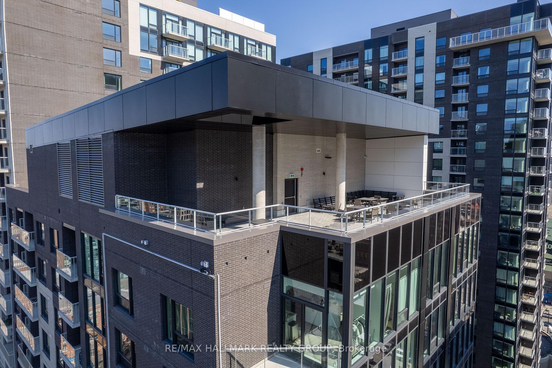 Photo 63 of Unit 2202, 180 George Street, Ottawa, Lower Town/Byward Market — HOMEH