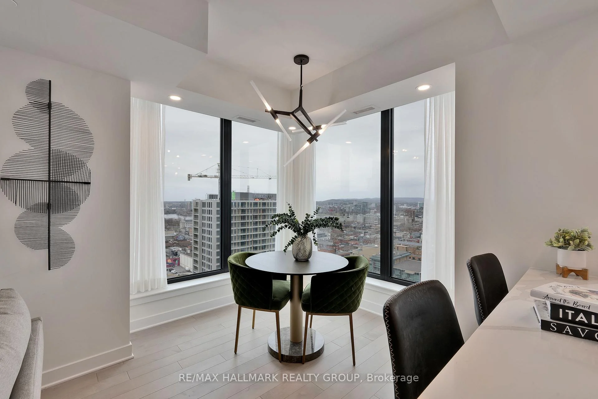 Photo 12 of Unit 2202, 180 George Street, Ottawa, Lower Town/Byward Market — HOMEH