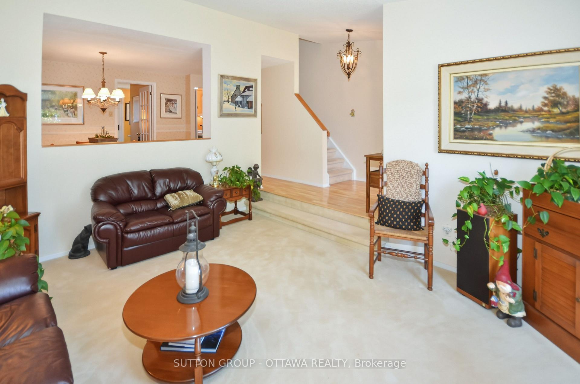 Photo 15 of 1616 St. Georges Street, Ottawa, Bilberry Creek/Queenswood Heights — HOMEH