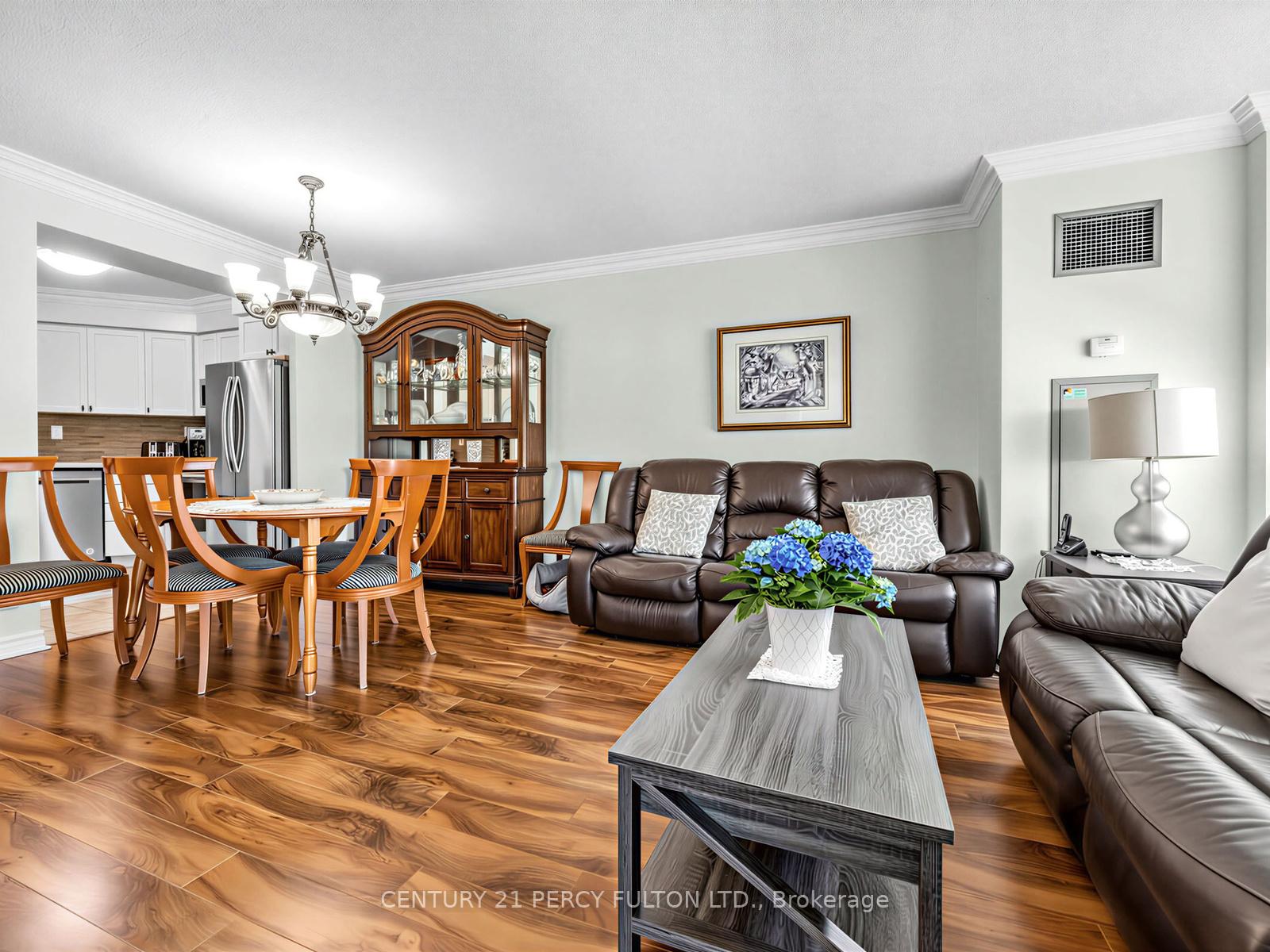 Photo 2 of Unit 201, 745 New Westminster Drive, Vaughan, Brownridge — HOMEH