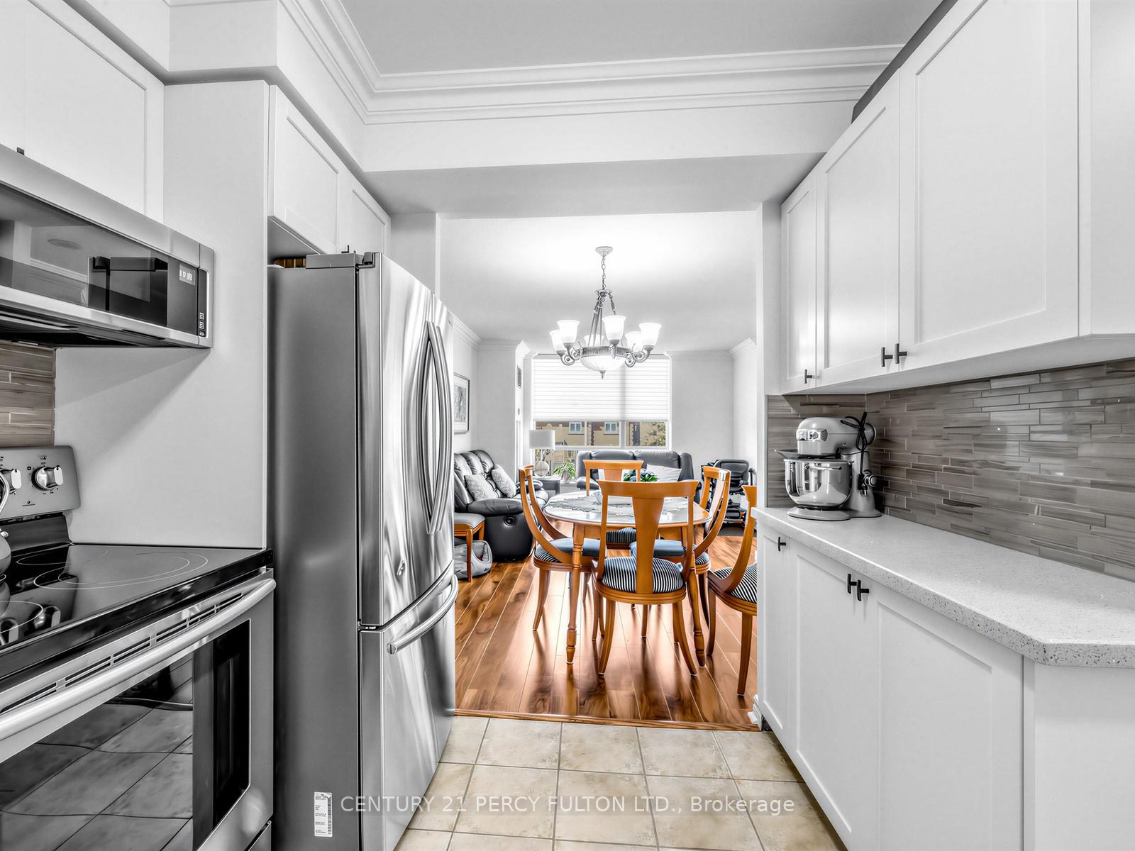 Photo 10 of Unit 201, 745 New Westminster Drive, Vaughan, Brownridge — HOMEH