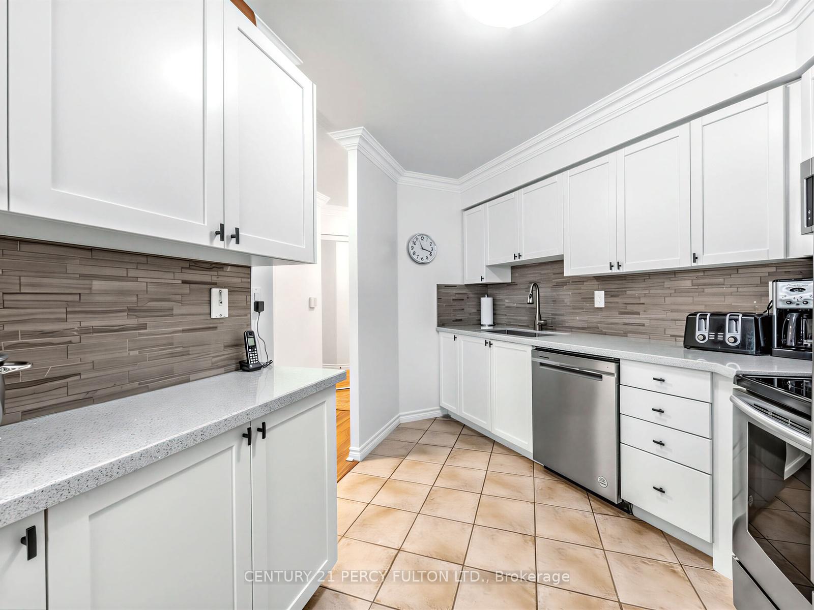 Photo 15 of Unit 201, 745 New Westminster Drive, Vaughan, Brownridge — HOMEH