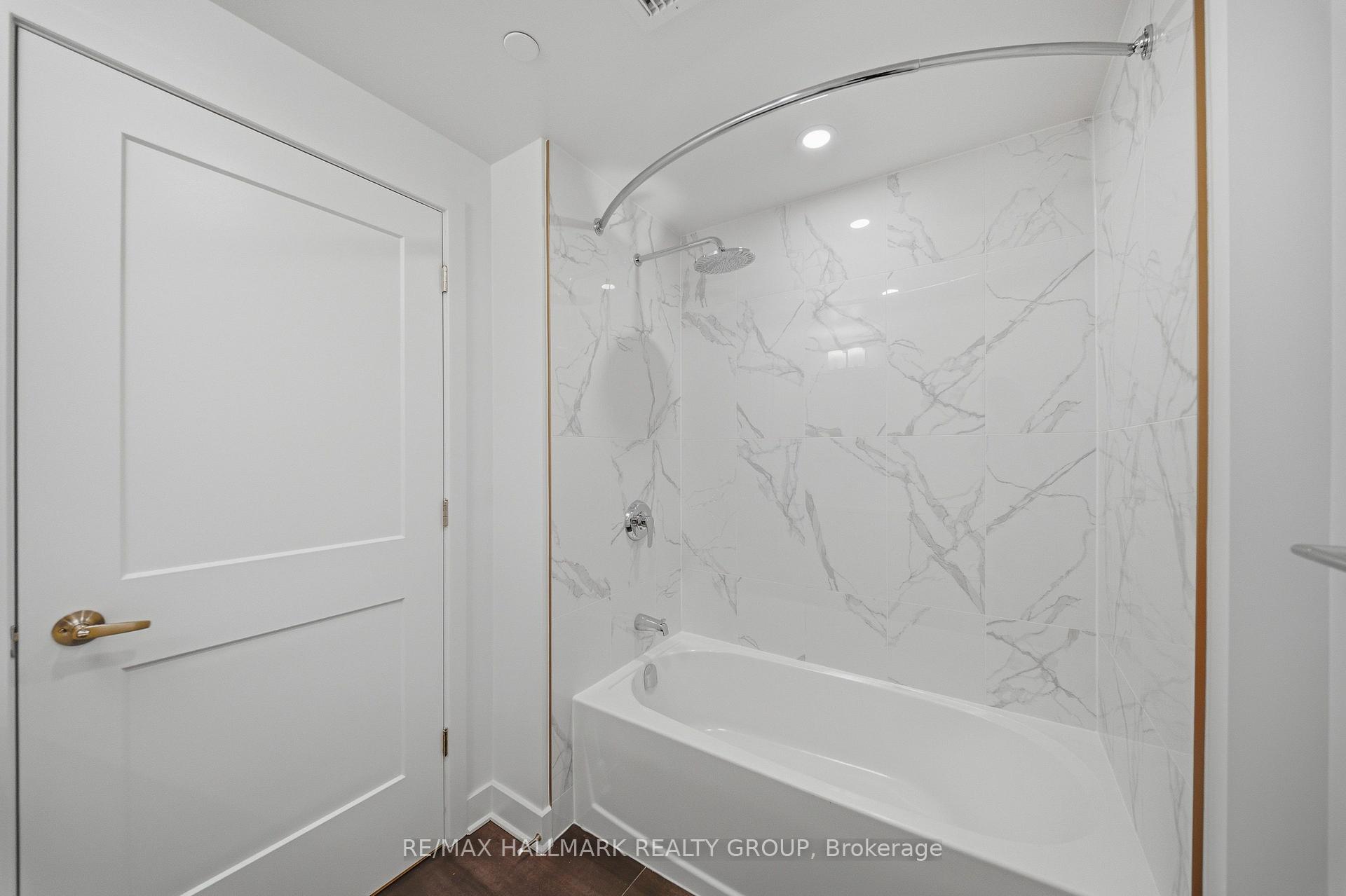 Photo 12 of Unit 2001, 180 George Street, Ottawa, Lower Town/Byward Market — HOMEH