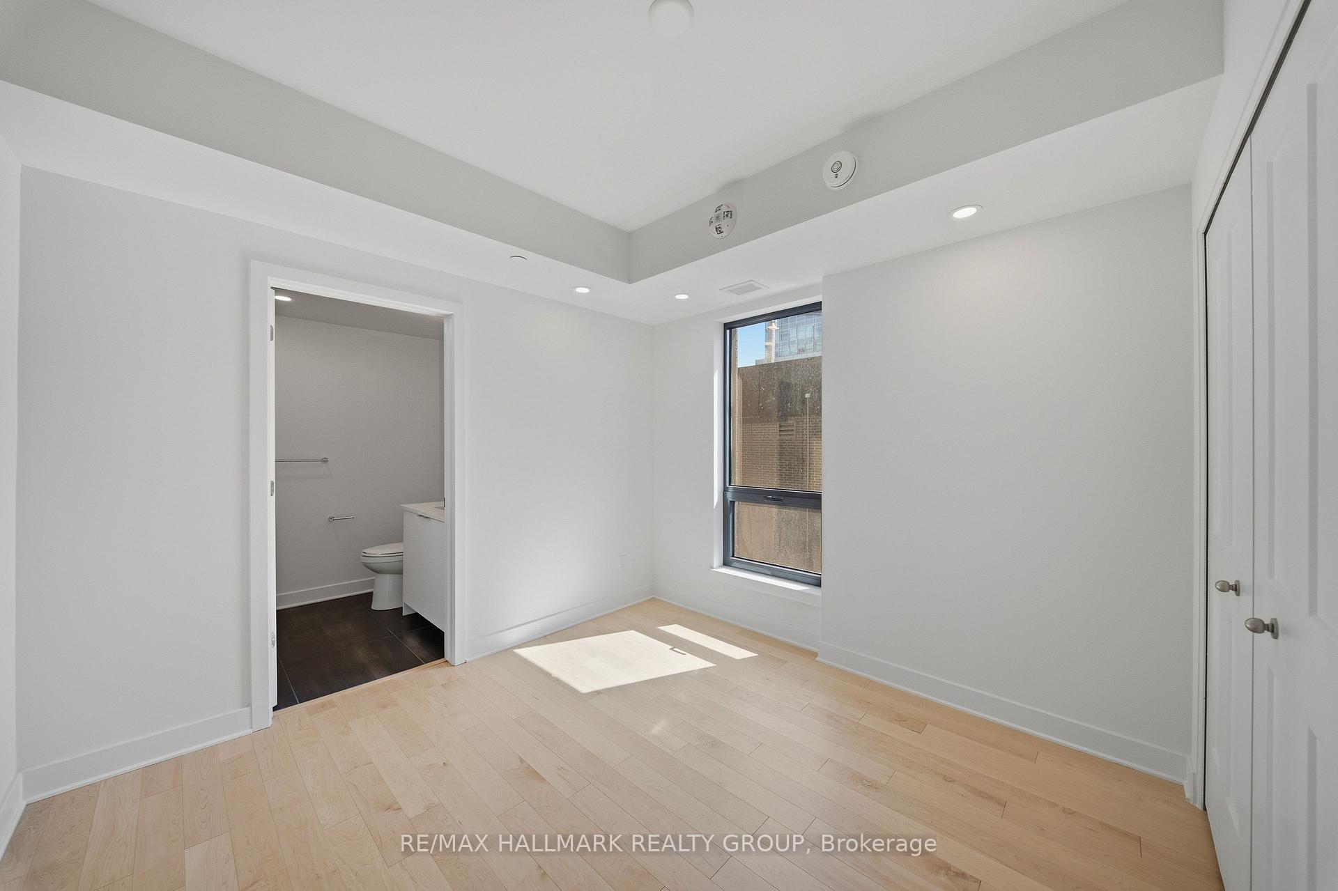Photo 13 of Unit 2001, 180 George Street, Ottawa, Lower Town/Byward Market — HOMEH
