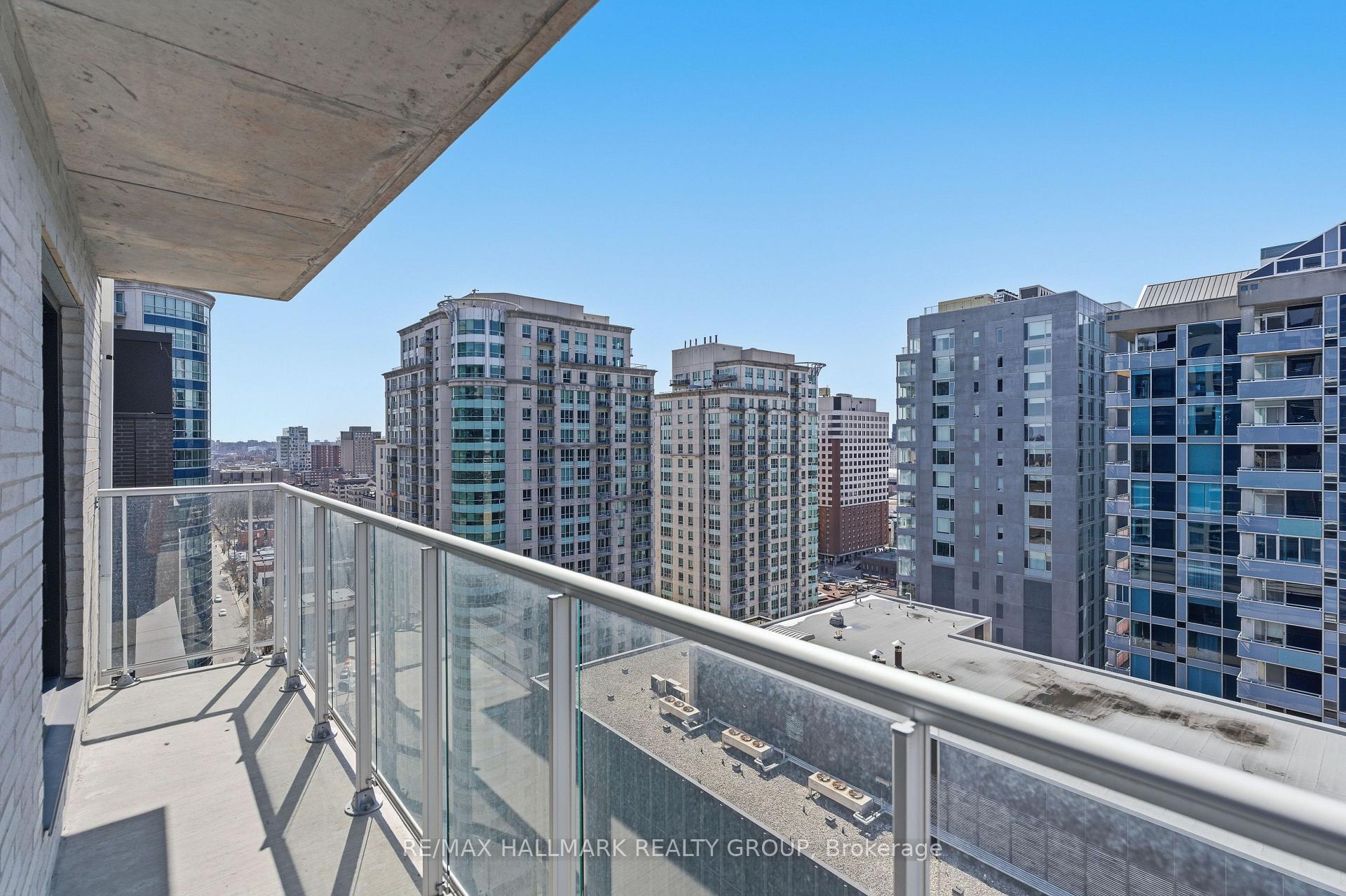 Photo 18 of Unit 2001, 180 George Street, Ottawa, Lower Town/Byward Market — HOMEH