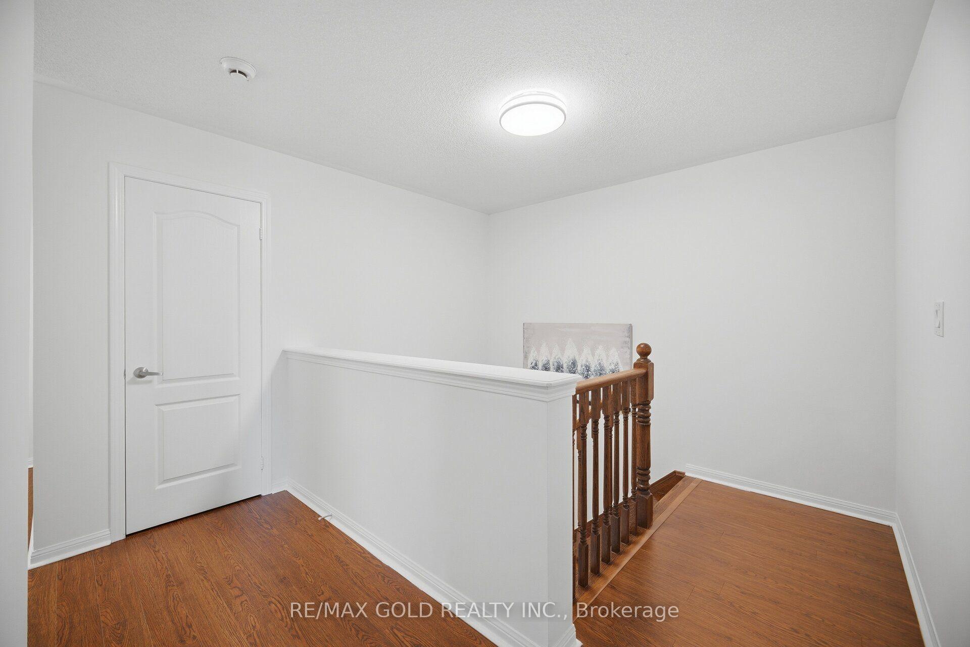 Photo 24 of 45 Biddens Square, Brampton, Bram East — HOMEH