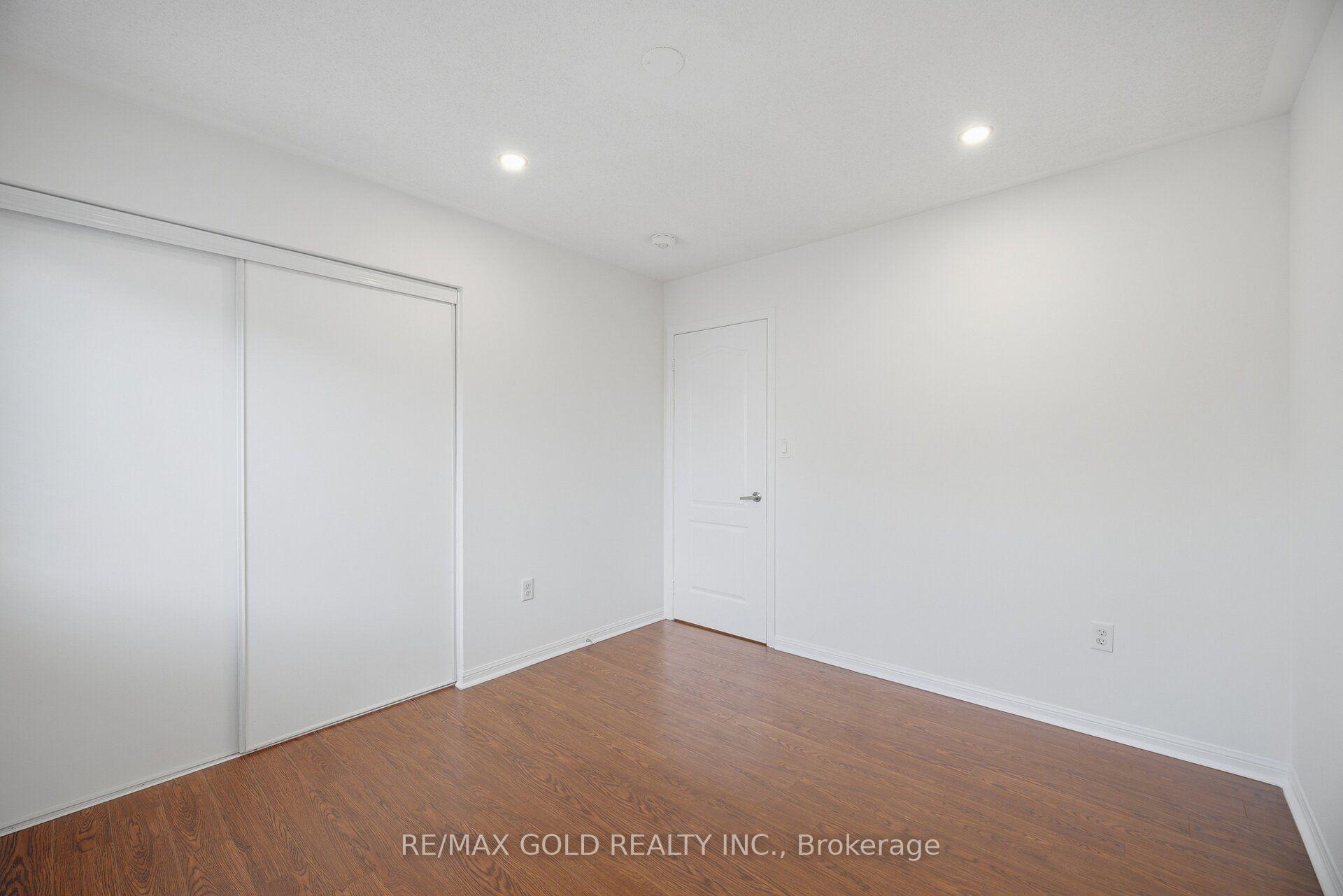 Photo 30 of 45 Biddens Square, Brampton, Bram East — HOMEH