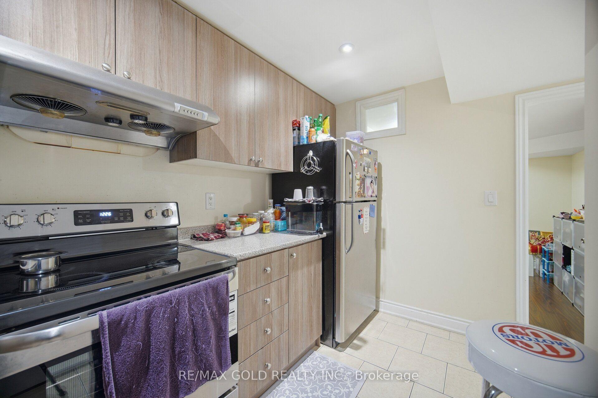 Photo 42 of 45 Biddens Square, Brampton, Bram East — HOMEH