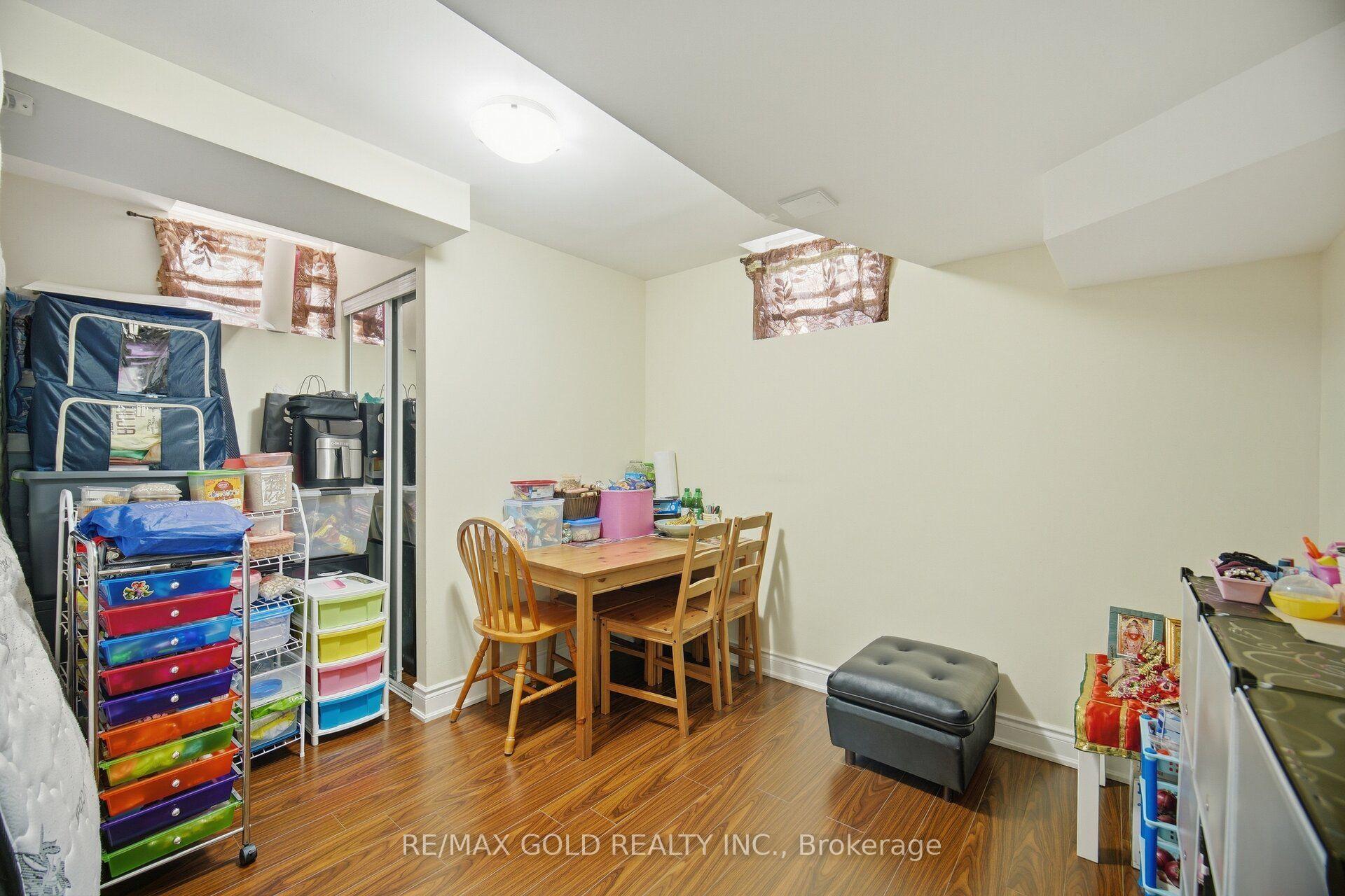 Photo 44 of 45 Biddens Square, Brampton, Bram East — HOMEH