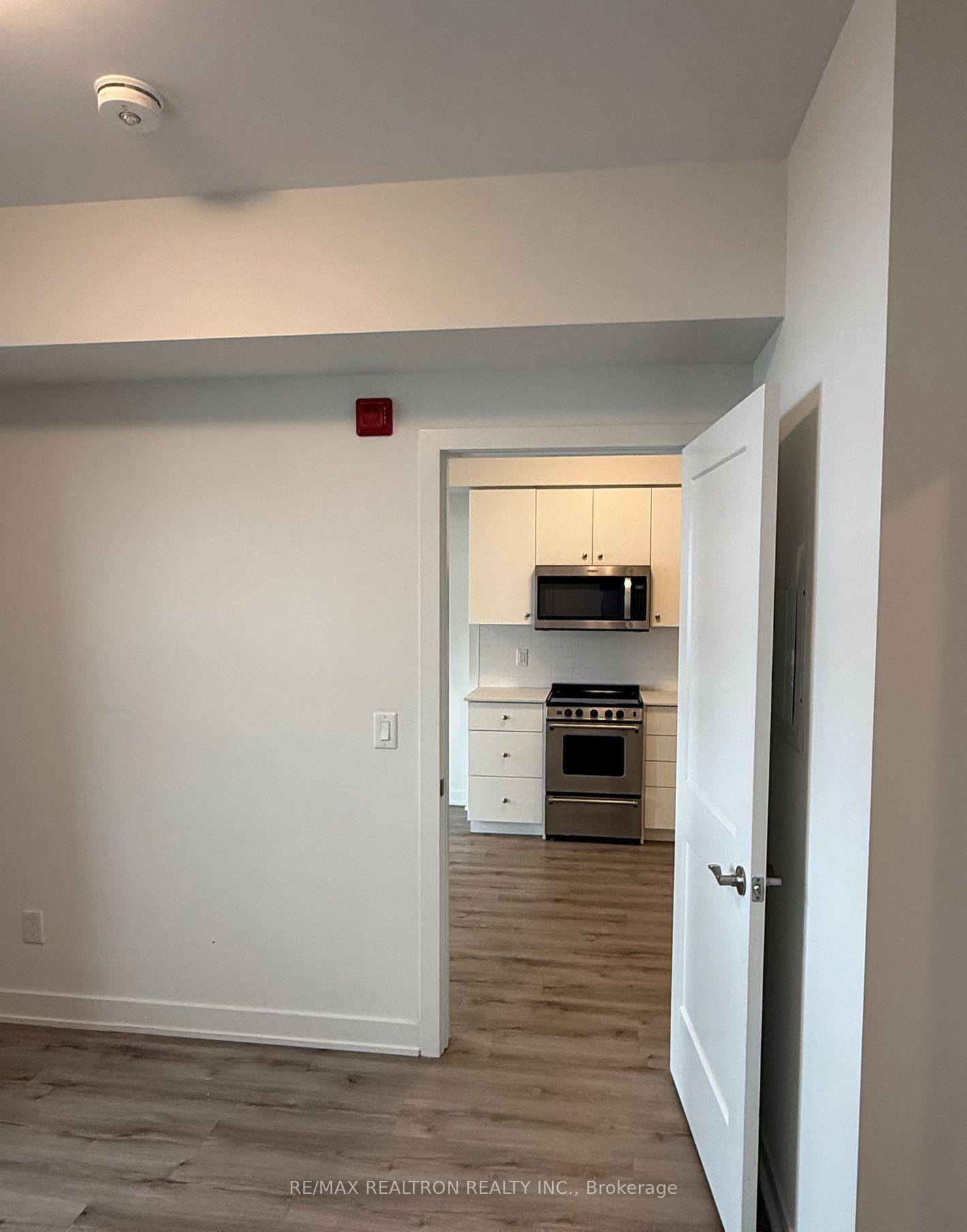 Photo 8 of Unit 310, 110 Fergus Avenue, Kitchener, Stanley Park — HOMEH