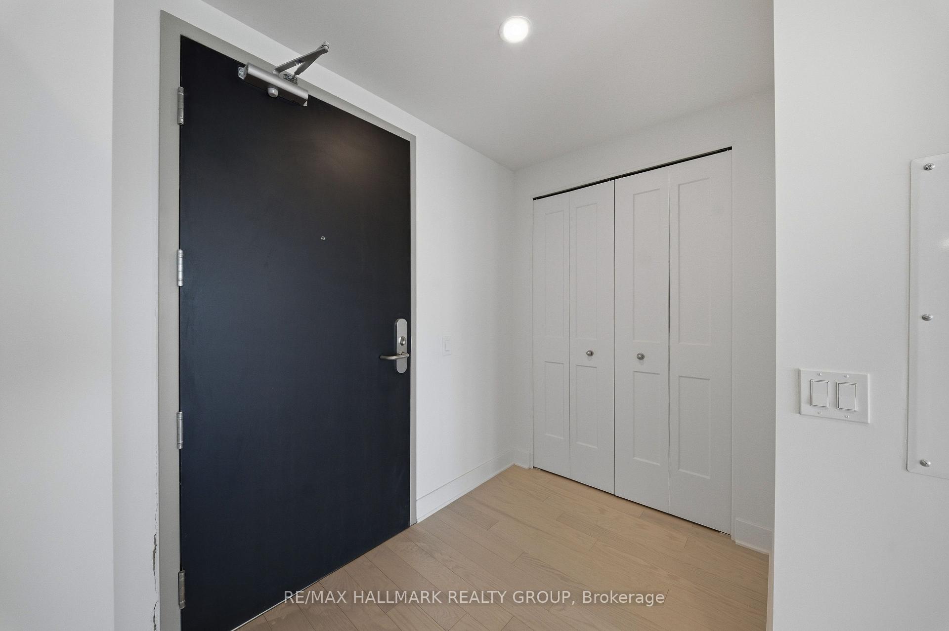 Photo 4 of Unit 2603, 180 George Street, Ottawa, Lower Town/Byward Market — HOMEH