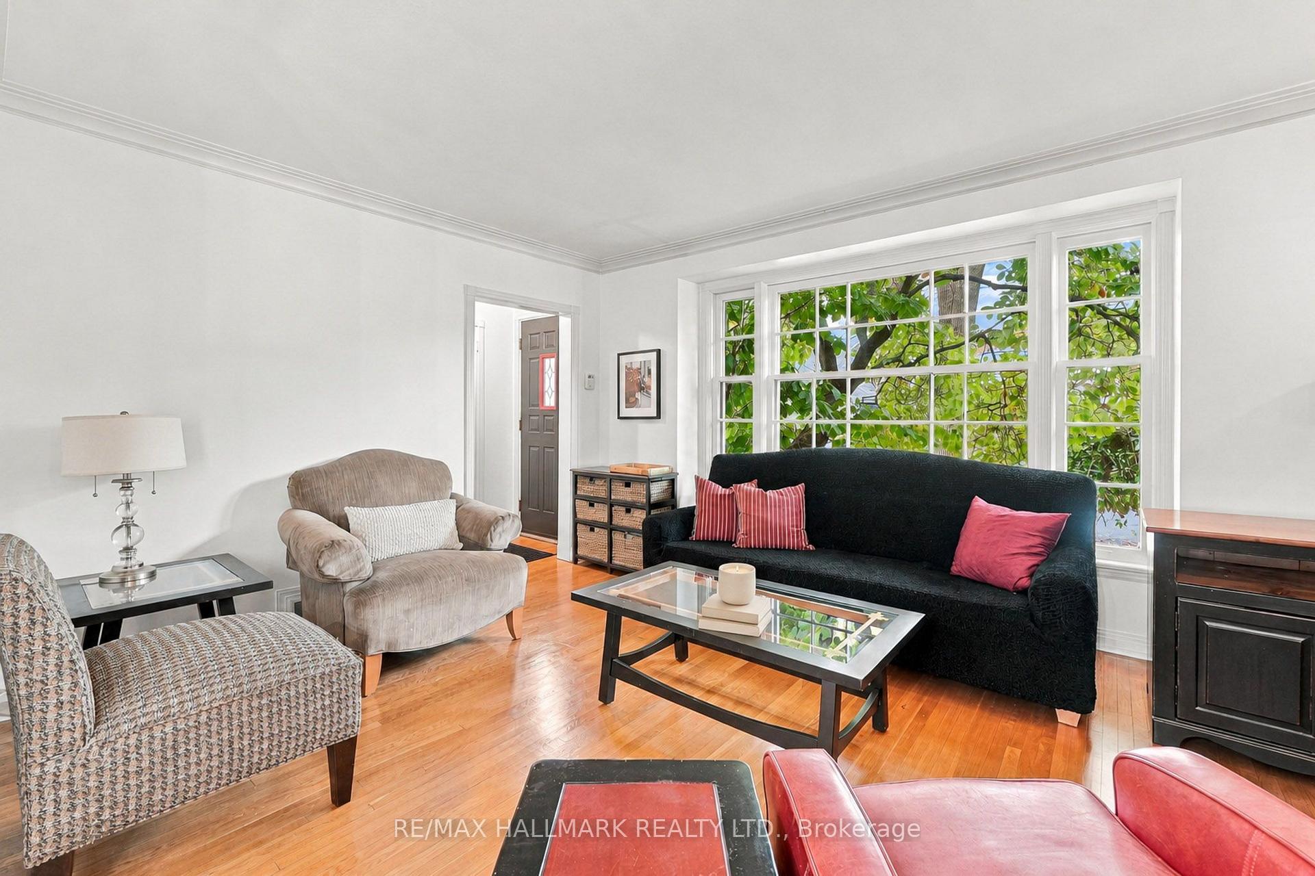 Photo 6 of 57 Athlone Road, Toronto, East York — HOMEH