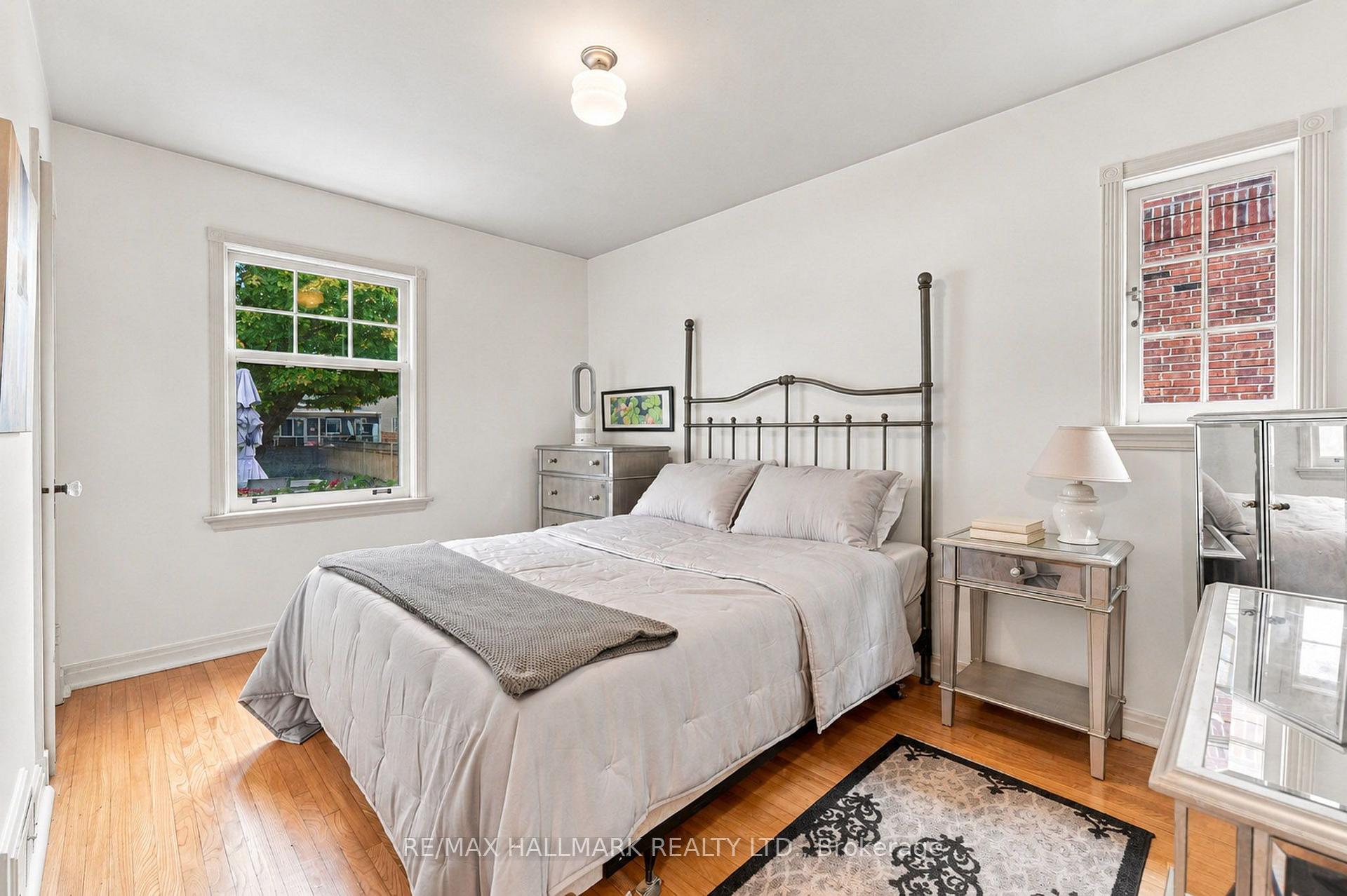 Photo 16 of 57 Athlone Road, Toronto, East York — HOMEH