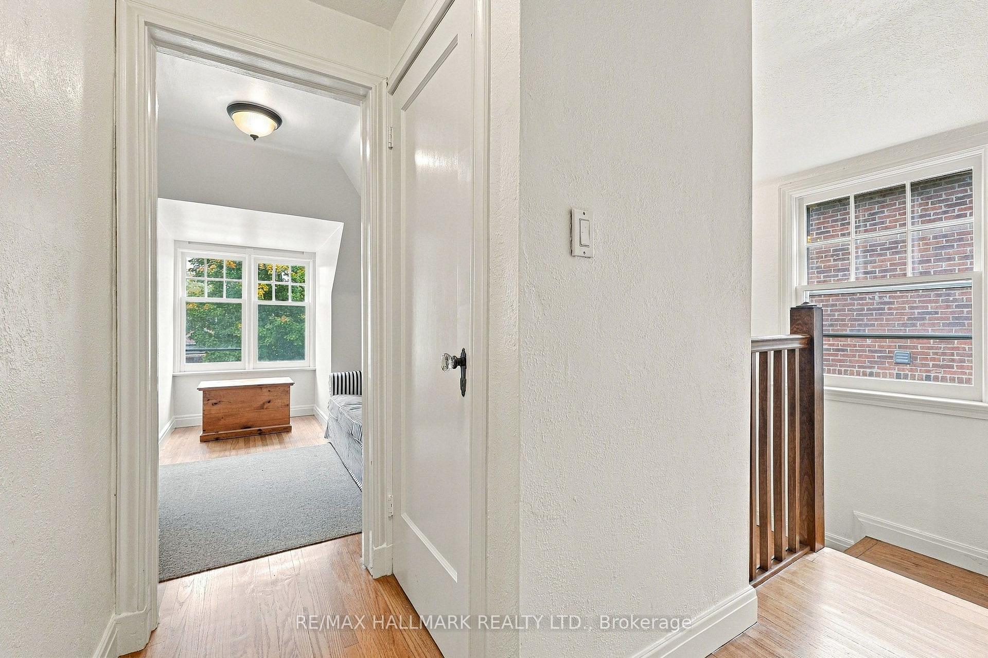 Photo 23 of 57 Athlone Road, Toronto, East York — HOMEH