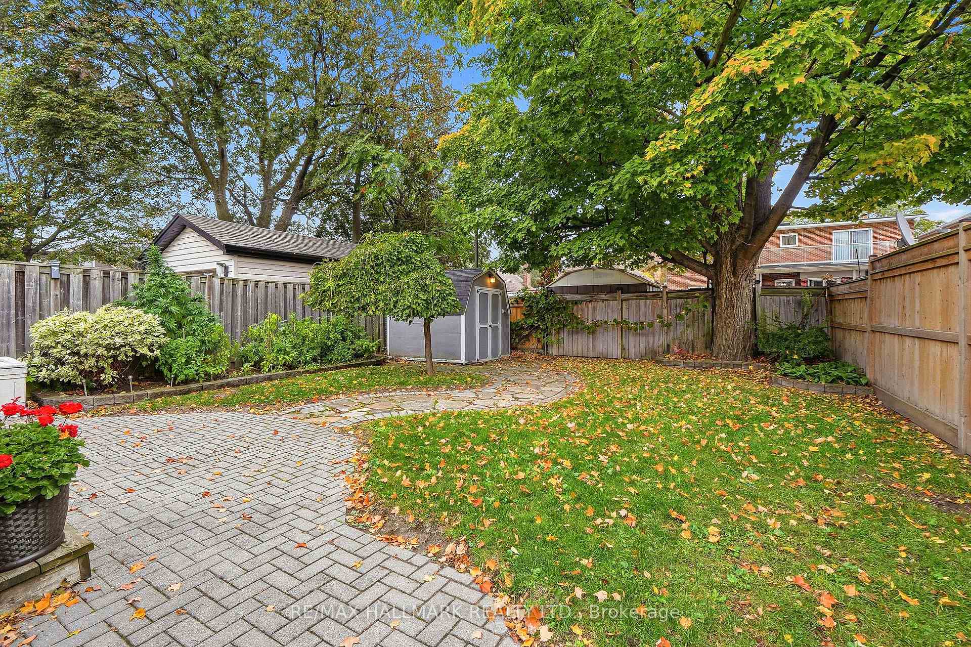 Photo 46 of 57 Athlone Road, Toronto, East York — HOMEH