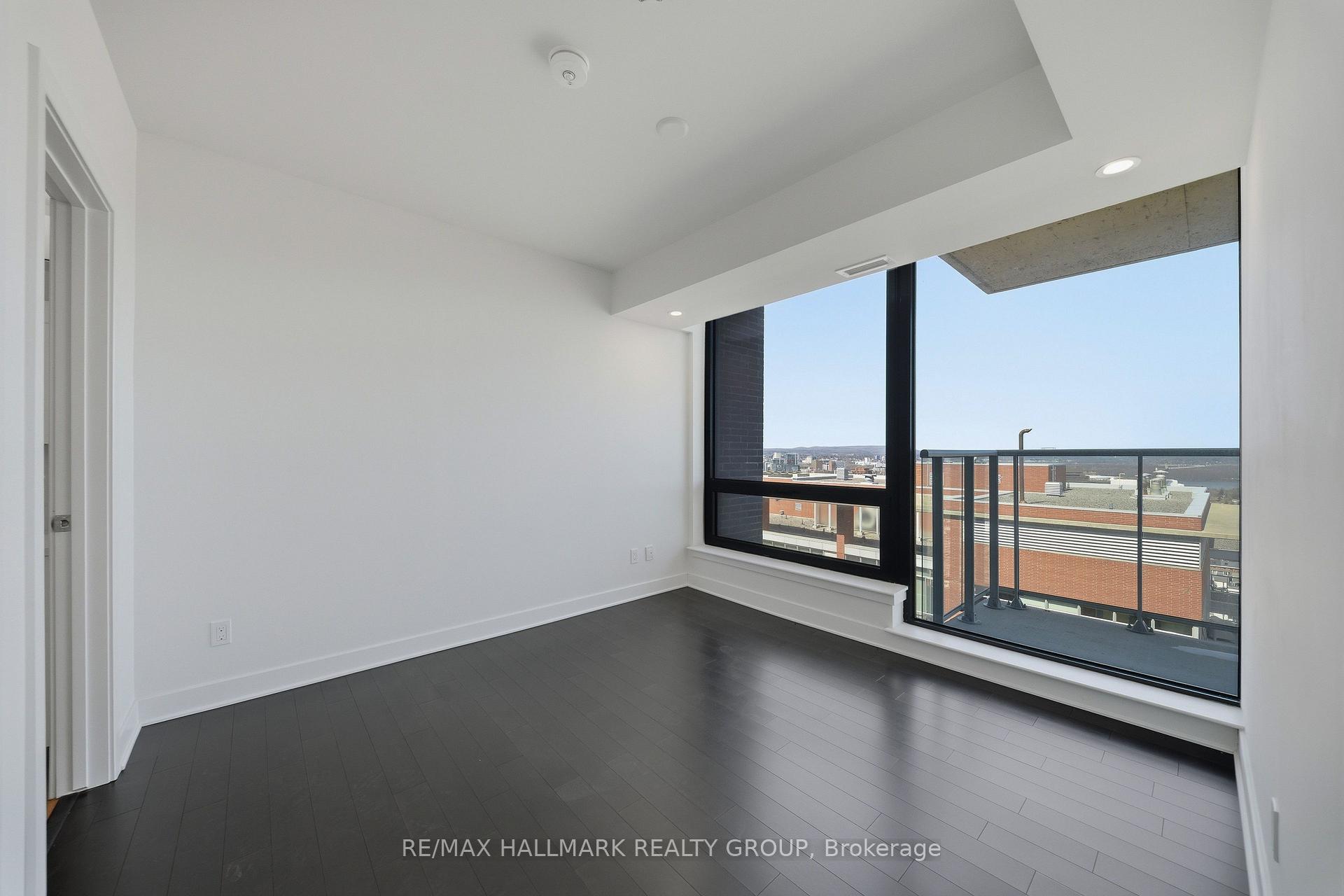 Photo 16 of Unit 2406, 180 George Street, Ottawa, Lower Town/Byward Market — HOMEH