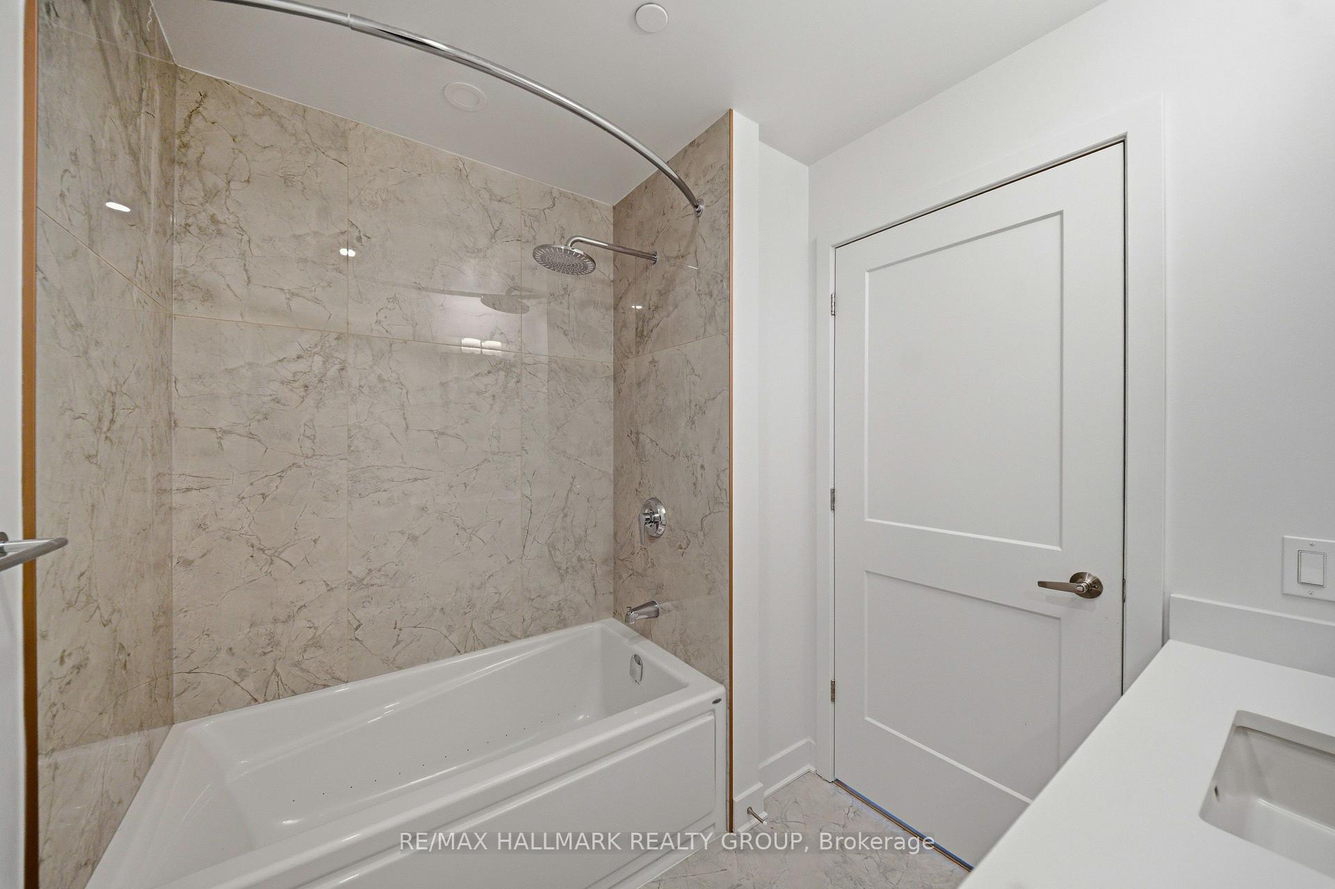 Photo 6 of Unit 2605, 180 George Street, Ottawa, Lower Town/Byward Market — HOMEH
