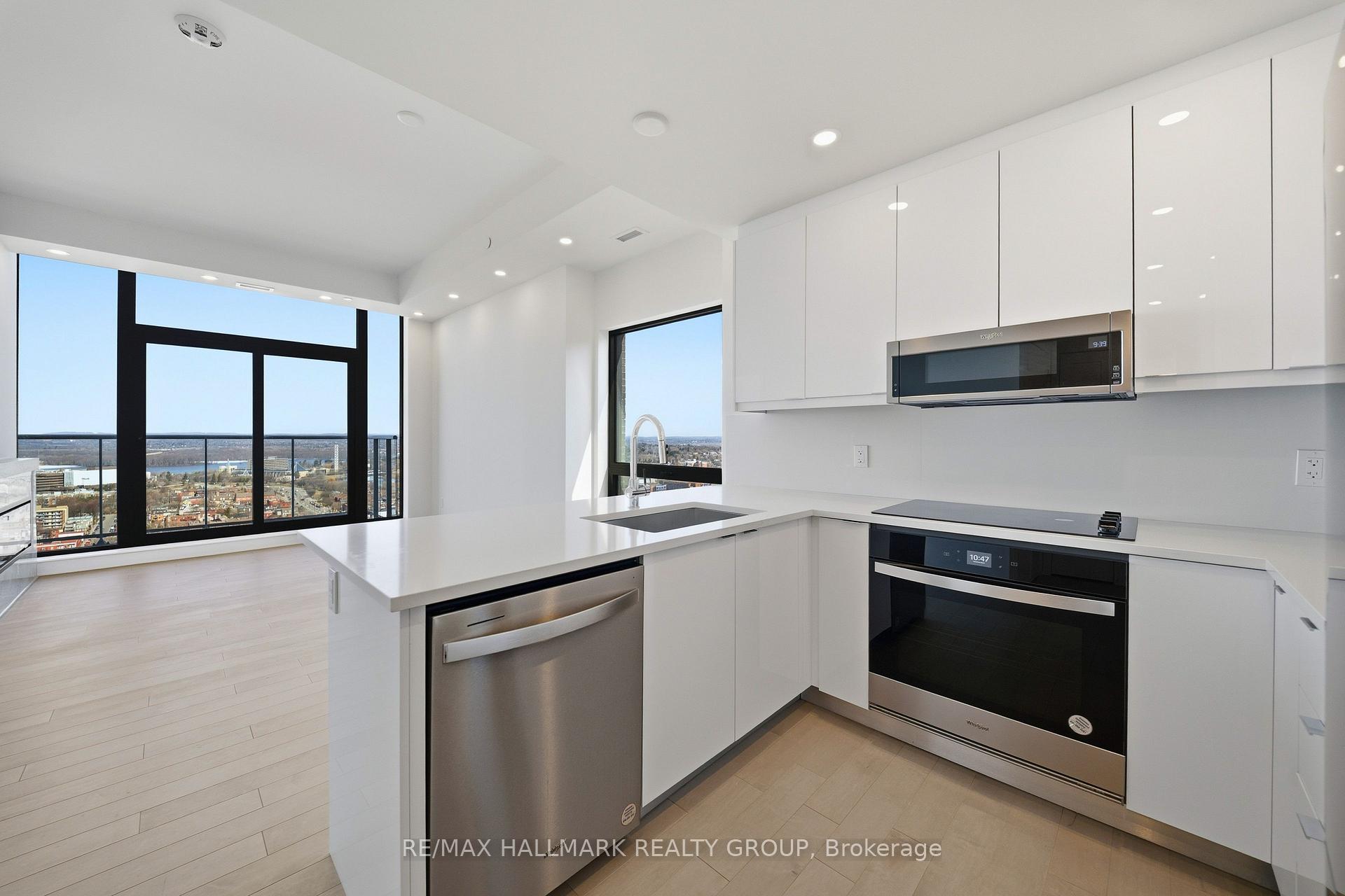Photo 9 of Unit 2605, 180 George Street, Ottawa, Lower Town/Byward Market — HOMEH