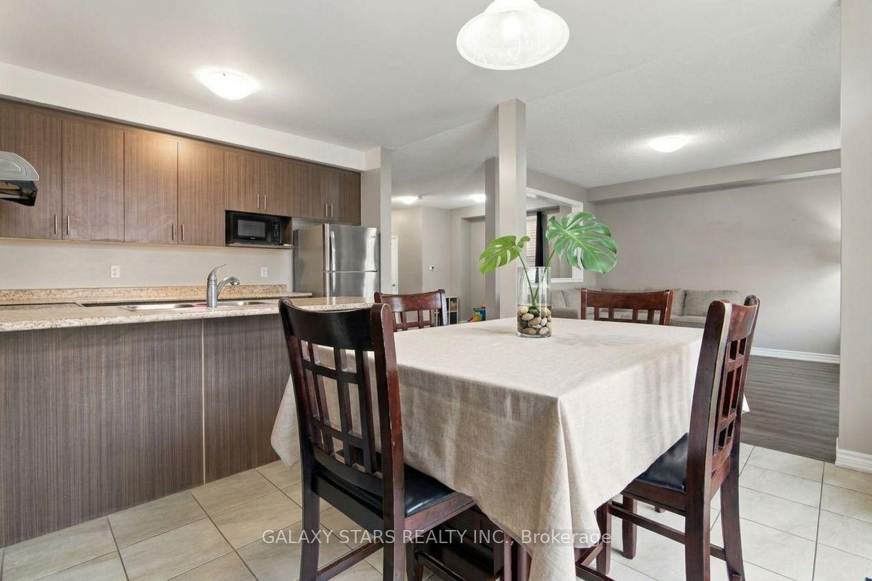 Photo 10 of 297 Pimlico Drive, Oshawa, Windfields — HOMEH