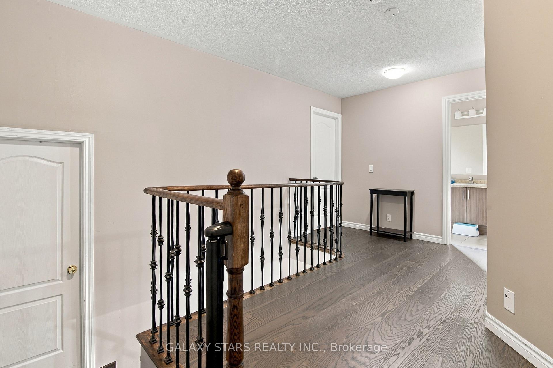 Photo 11 of 297 Pimlico Drive, Oshawa, Windfields — HOMEH