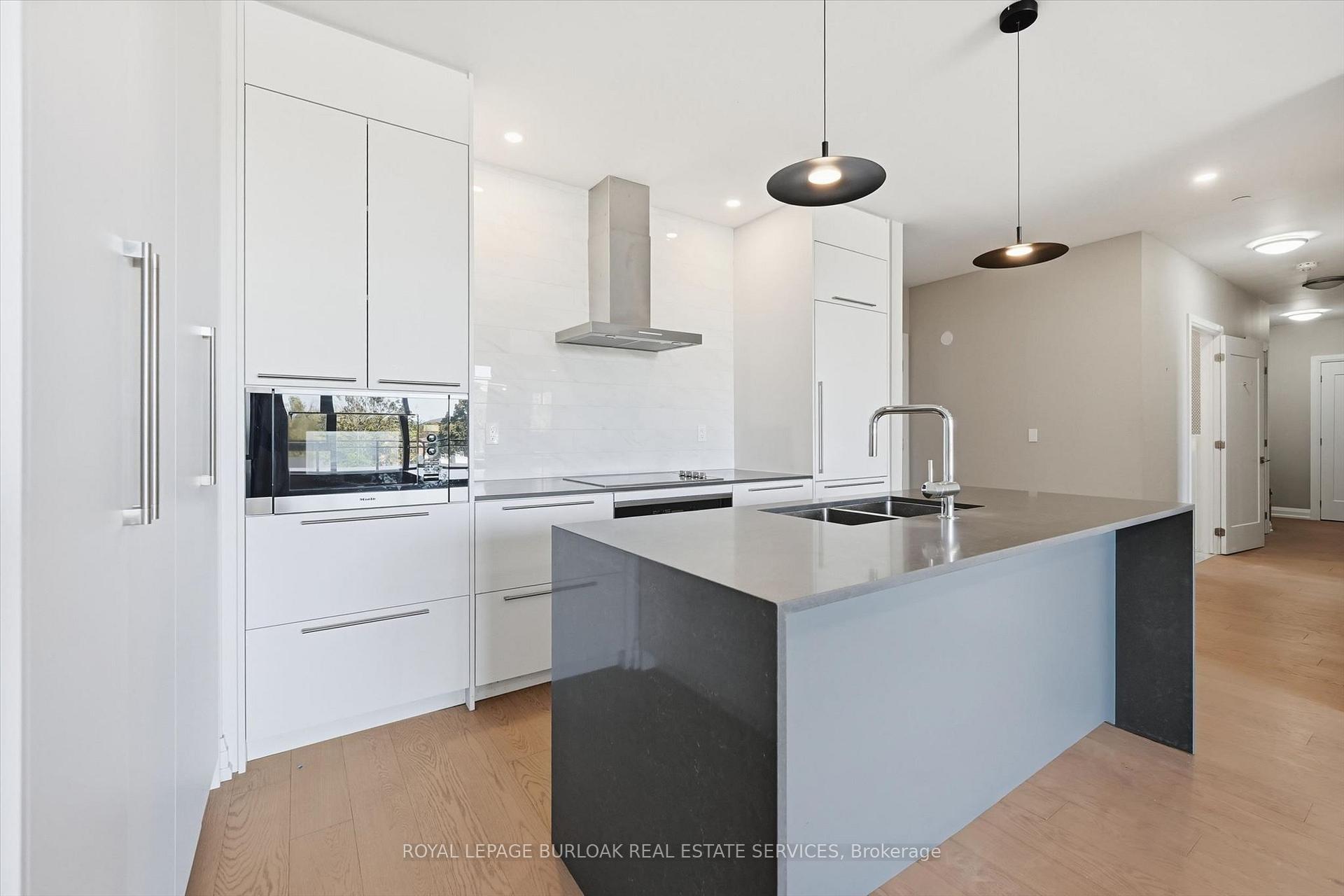 Photo 14 of Unit 407, 1441 Elgin Street, Burlington, Brant — HOMEH