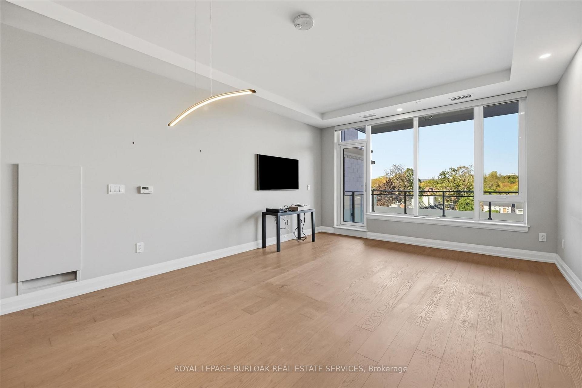 Photo 15 of Unit 407, 1441 Elgin Street, Burlington, Brant — HOMEH