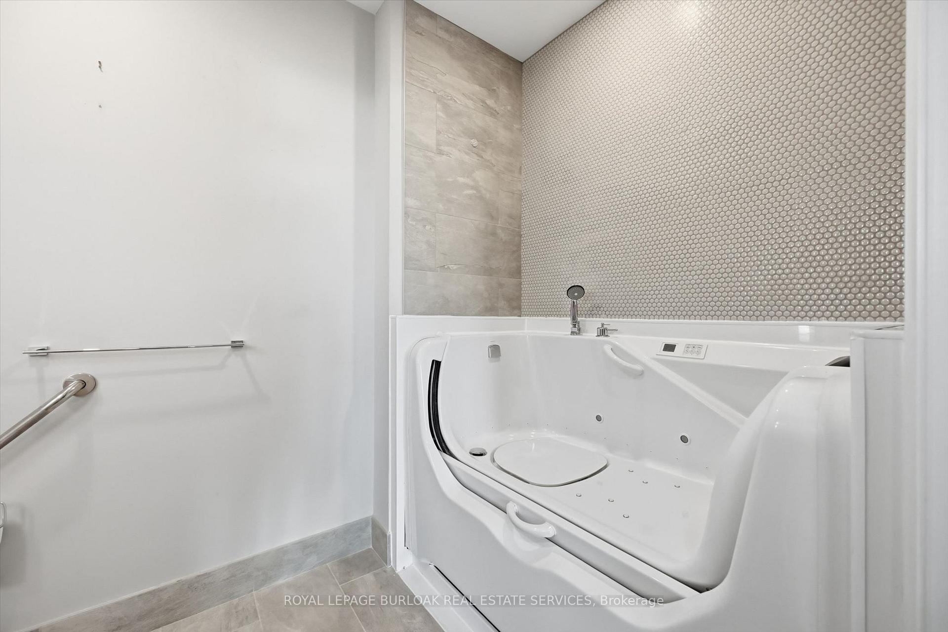 Photo 32 of Unit 407, 1441 Elgin Street, Burlington, Brant — HOMEH