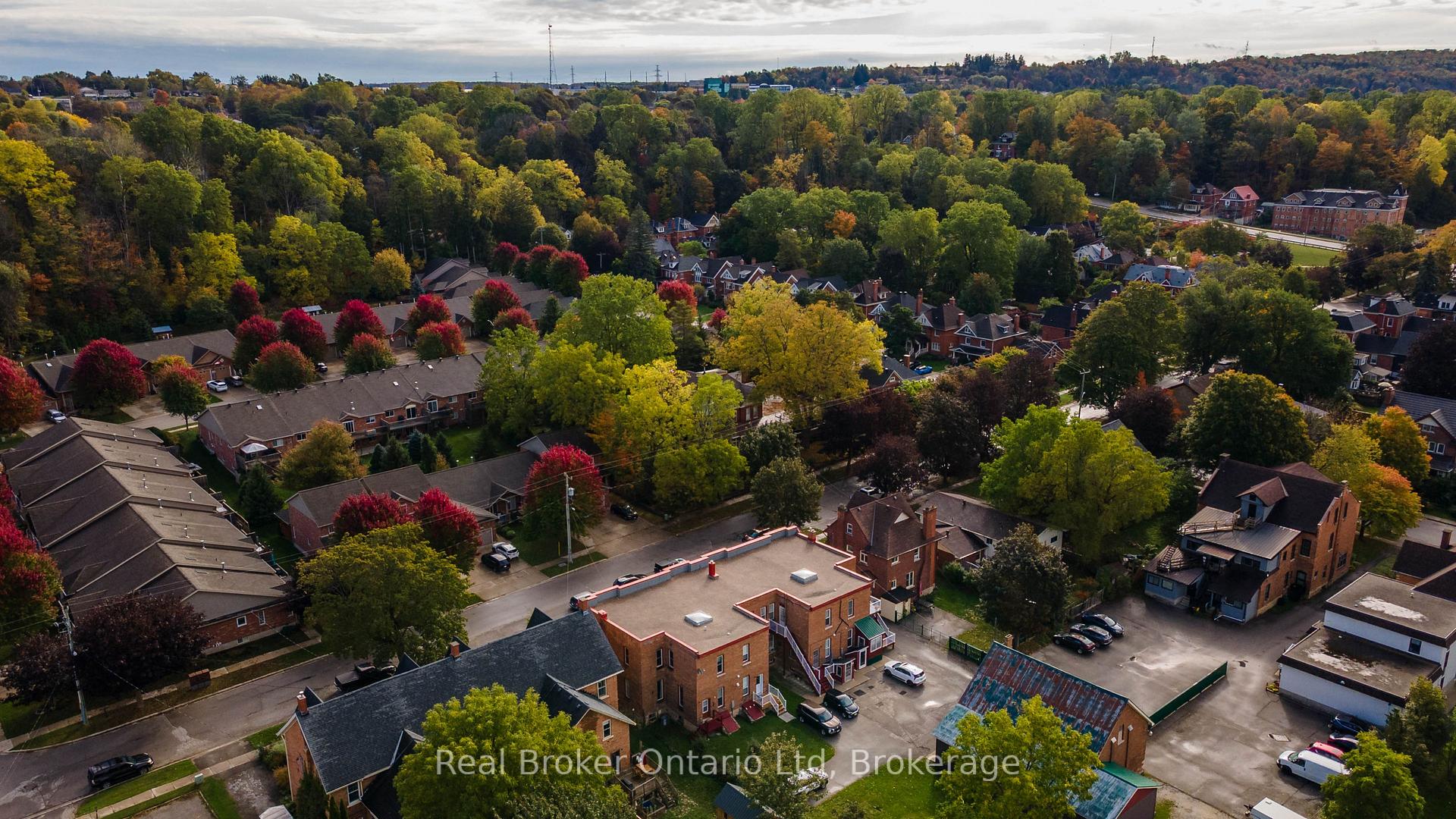 Photo 2 of 940 5th Avenue E, Owen Sound — HOMEH