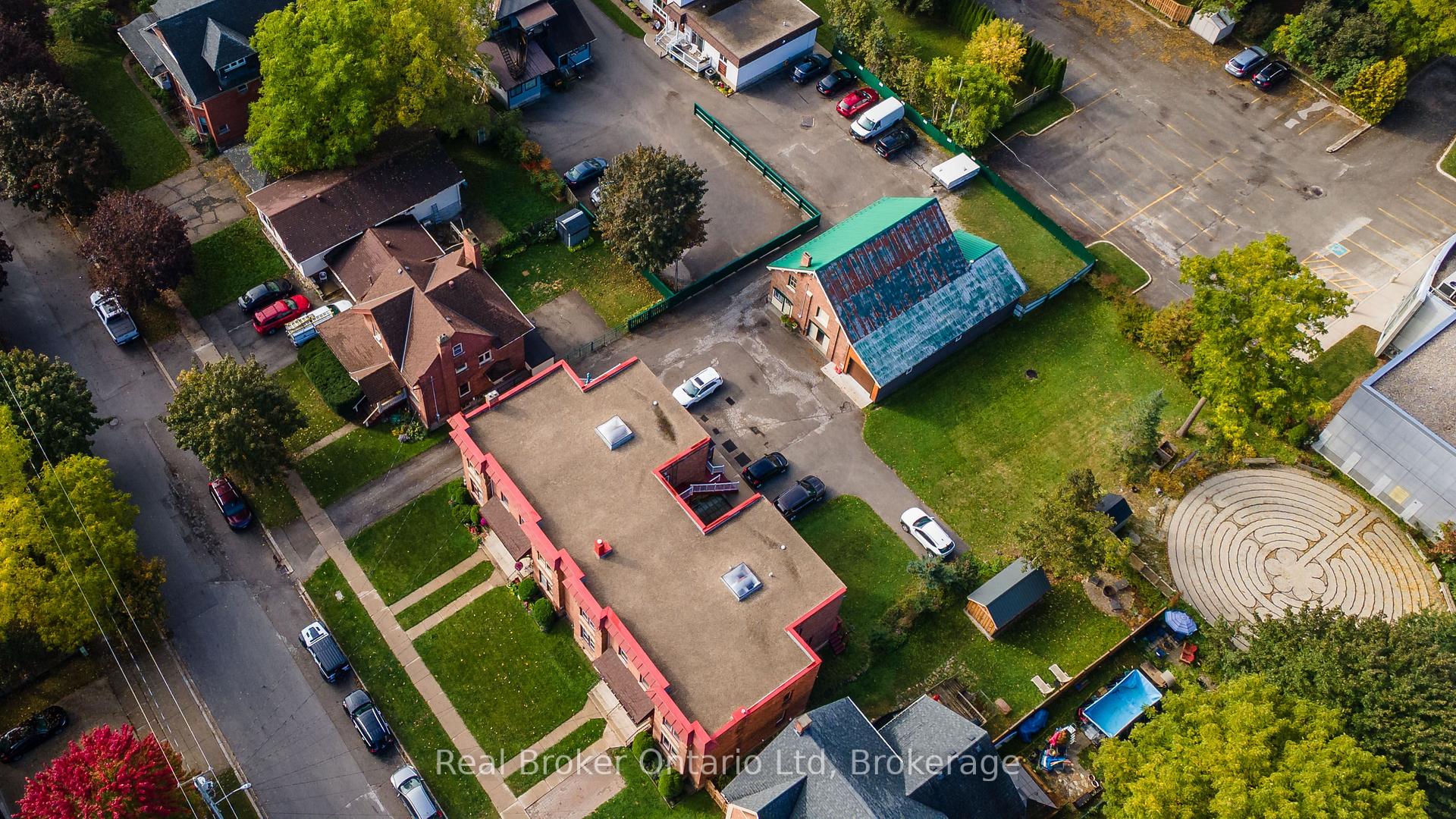 Photo 26 of 940 5th Avenue E, Owen Sound — HOMEH