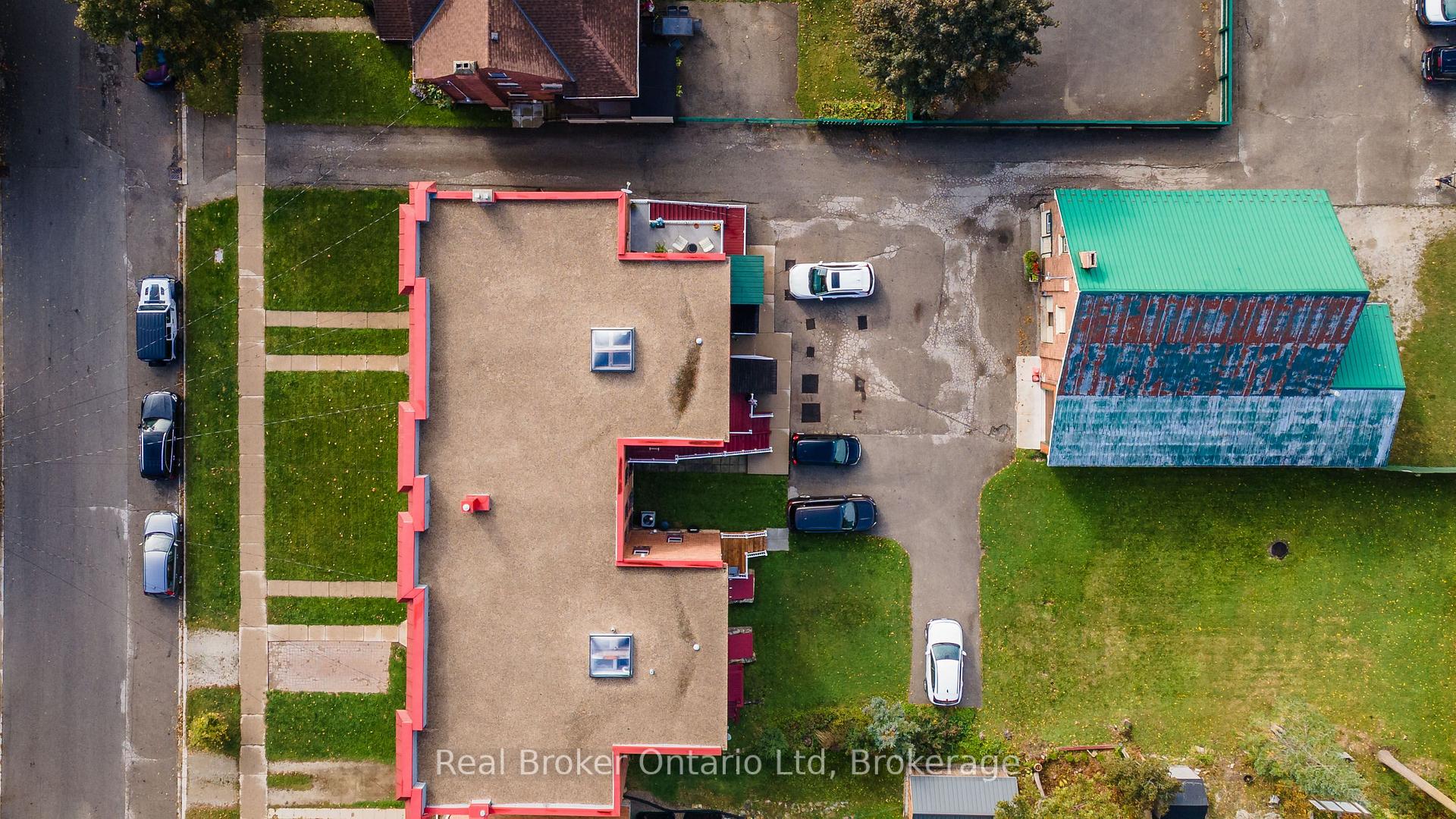 Photo 27 of 940 5th Avenue E, Owen Sound — HOMEH