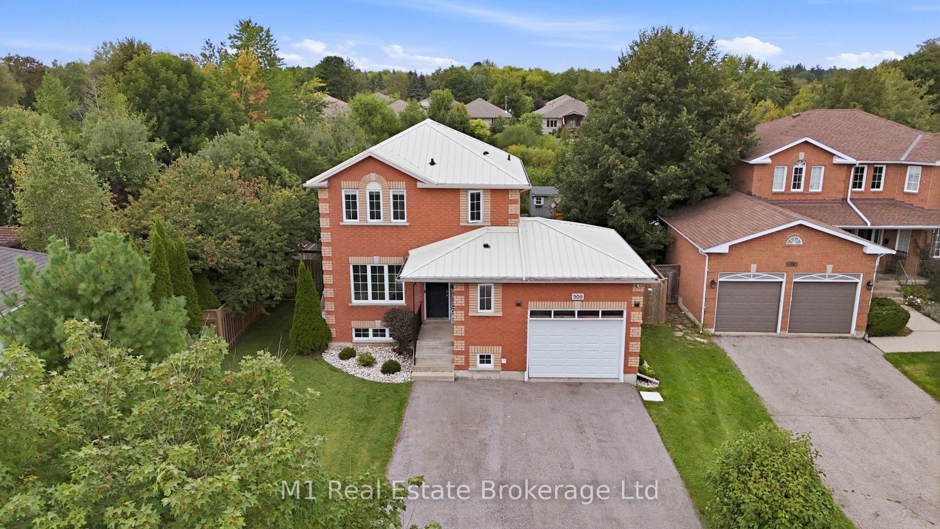 Photo 5 of 308 Daniel Crescent, Centre Wellington, Elora/Salem — HOMEH